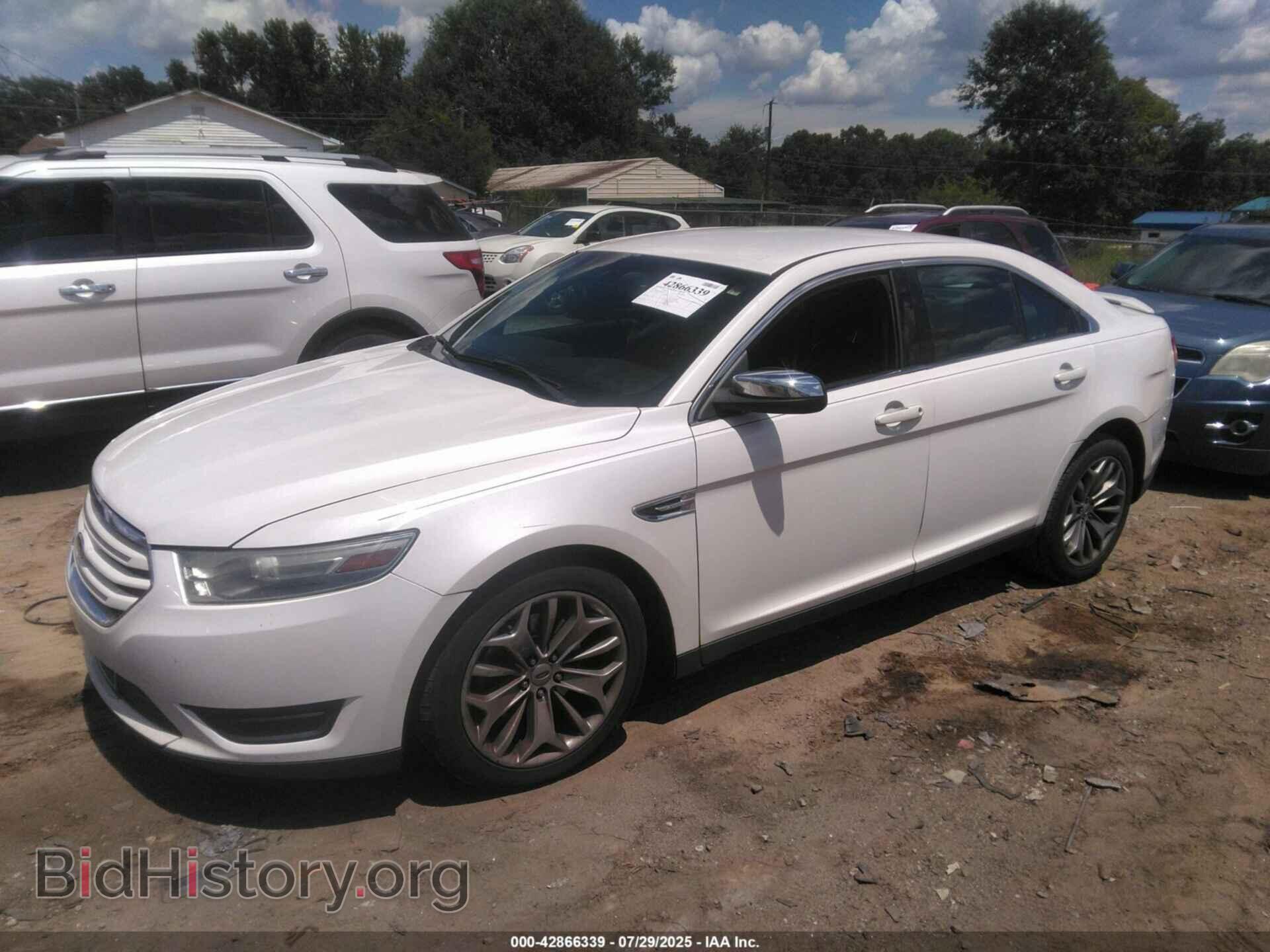 2013 FORD TAURUS - VIN: 1FAHP2F81DG121257 - Фото 2