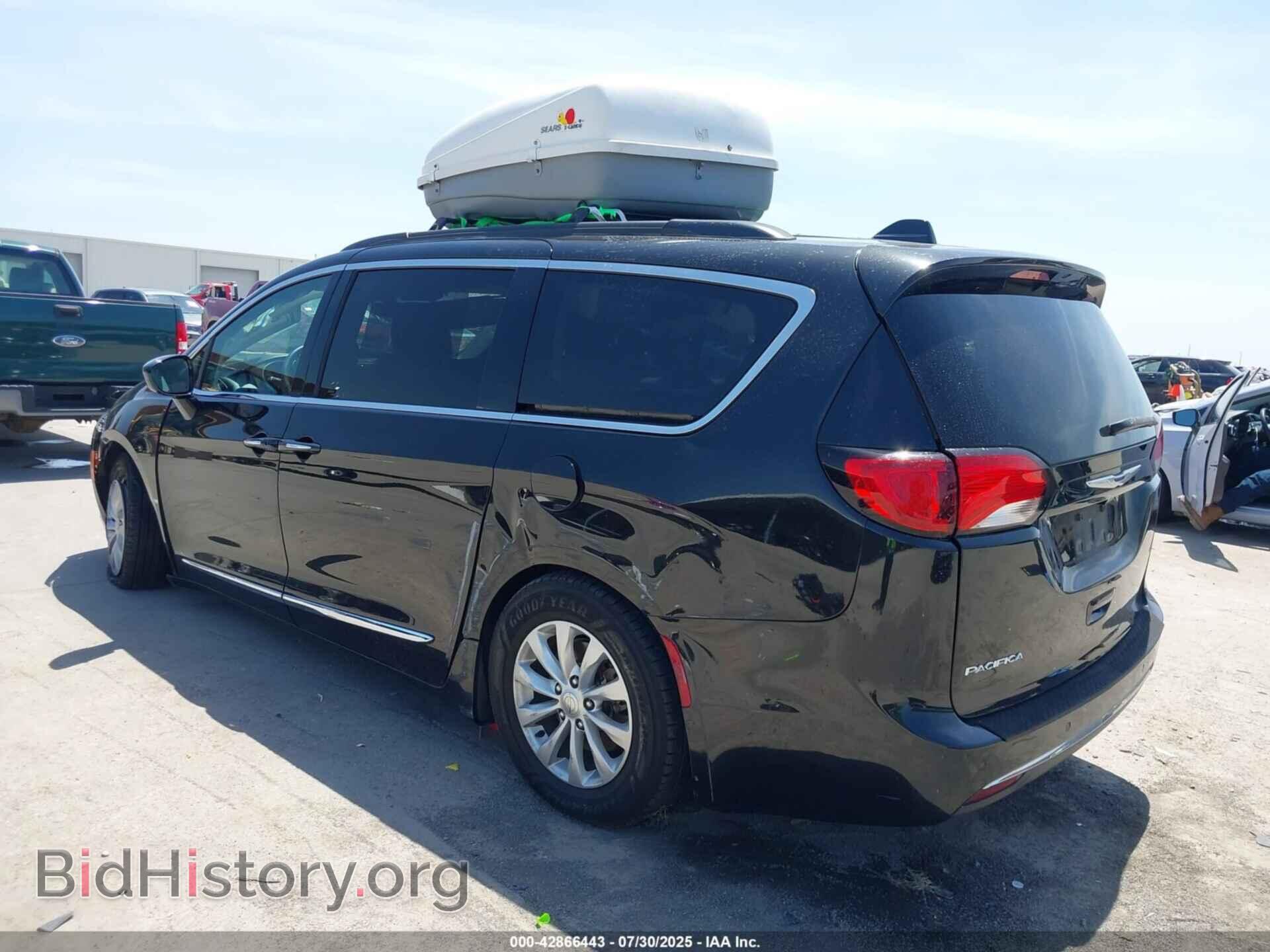 2017 CHRYSLER PACIFICA - VIN: 2C4RC1BG5HR730325 - Фото 3