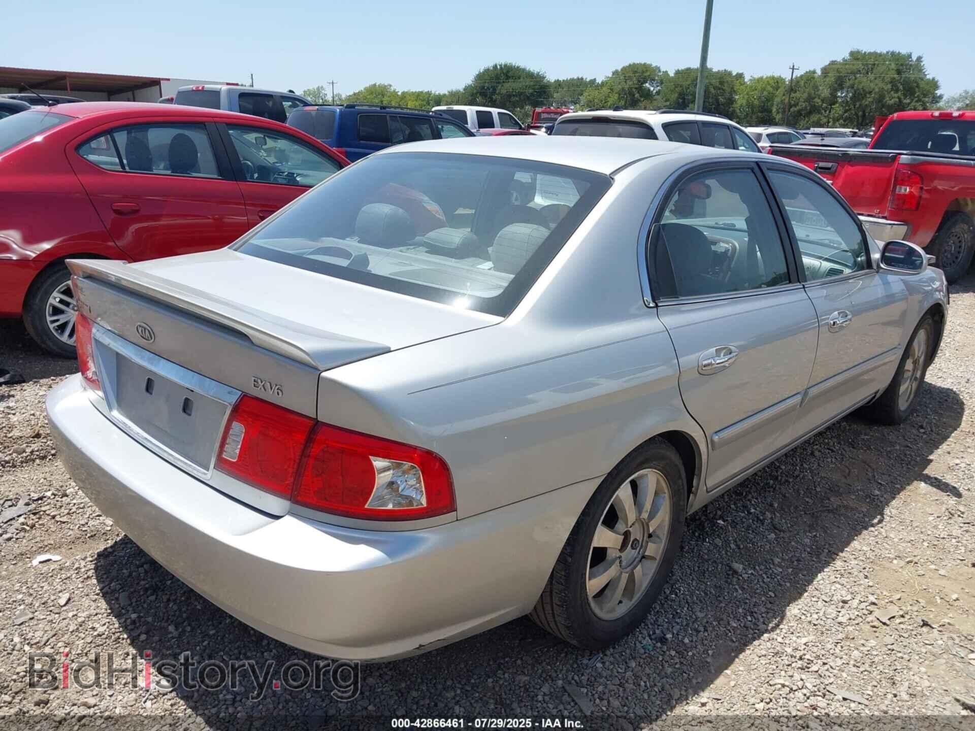 2006 KIA OPTIMA - VIN: KNAGD128565461652 - Фото 4