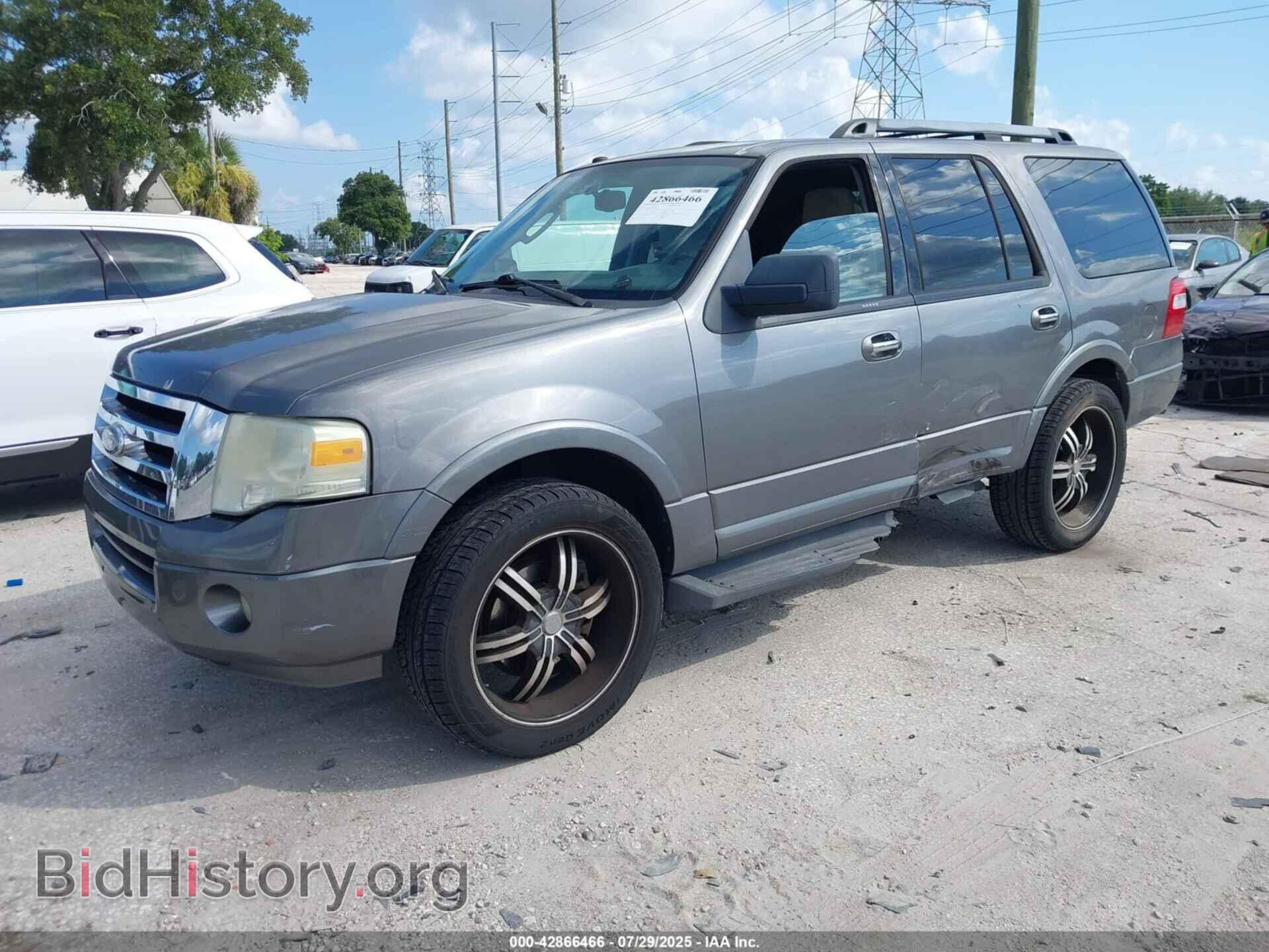 2010 FORD EXPEDITION - VIN: 1FMJU1F55AEA43301 - Фото 2