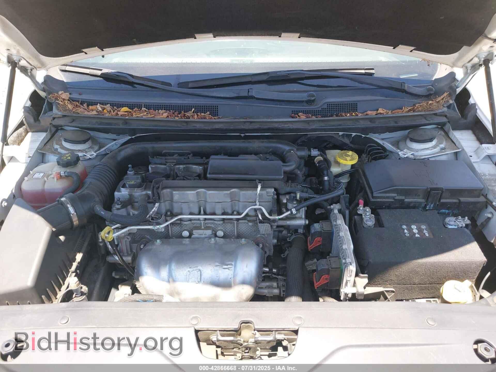2016 CHRYSLER 200 - VIN: 1C3CCCAB6GN127522 - Фото 10