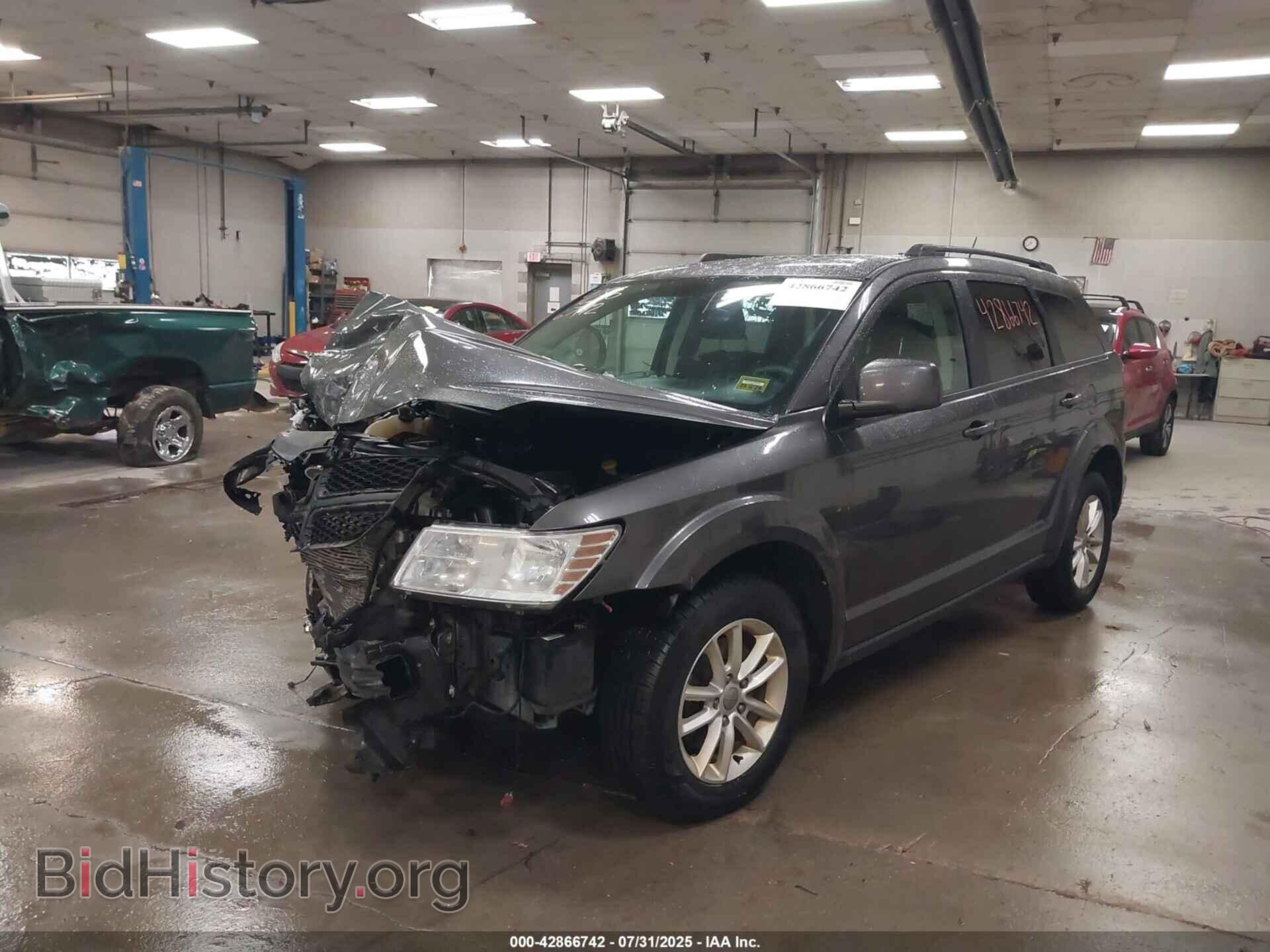 2017 DODGE JOURNEY - VIN: 3C4PDDBG3HT512659 - Фото 2