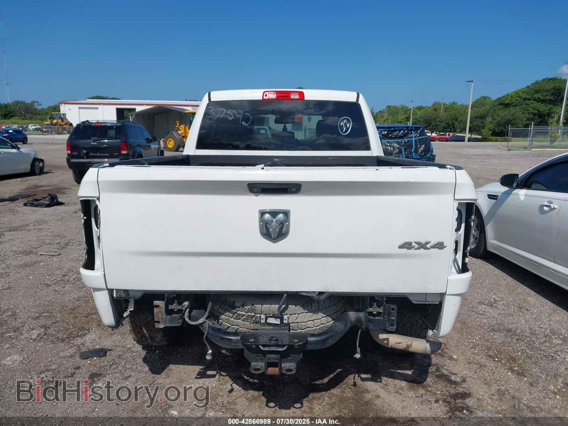 2018 RAM 1500 - VIN: 1C6RR7FT0JS307592 - Фото 17