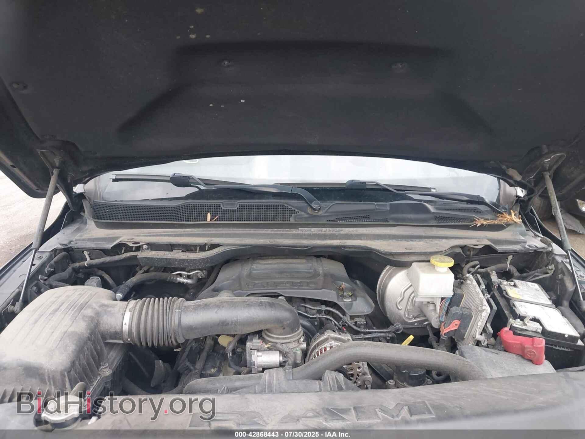 2019 RAM 1500 - VIN: 1C6SRFJT9KN696025 - Фото 10