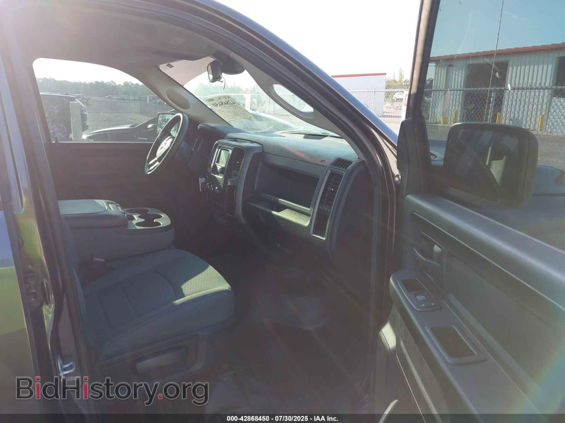 2016 RAM 1500 - VIN: 1C6RR6FG4GS340889 - Фото 5