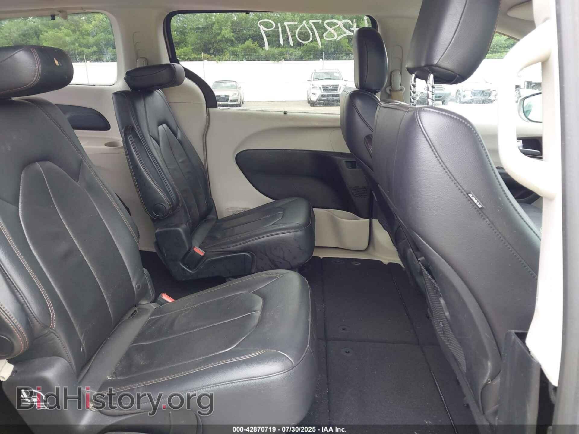 2017 CHRYSLER PACIFICA - VIN: 2C4RC1BG4HR730249 - Фото 8