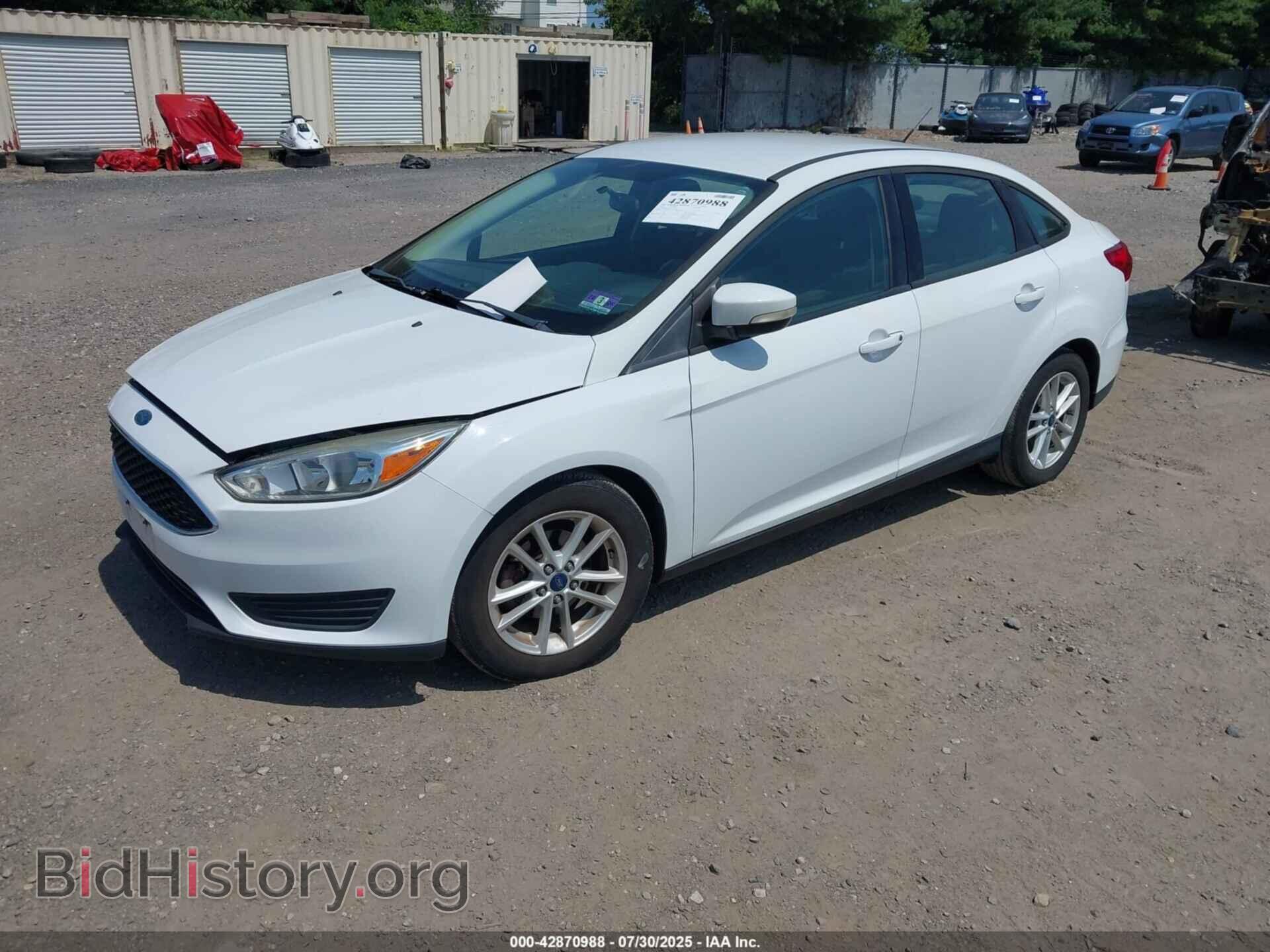 2015 FORD FOCUS - VIN: 1FADP3F2XFL213977 - Photo 2