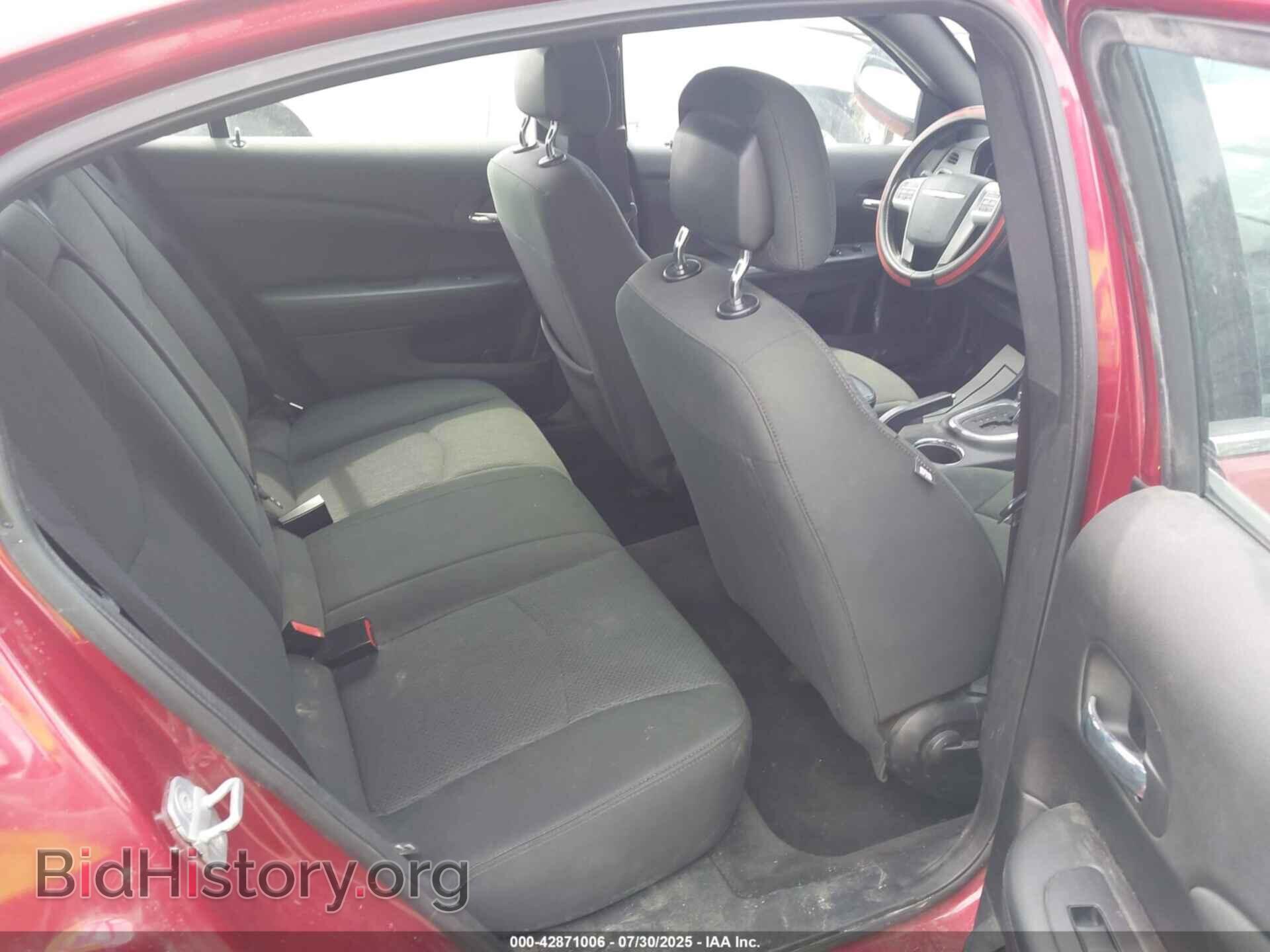 2012 CHRYSLER 200 - VIN: 1C3CCBBB5CN180747 - Фото 8