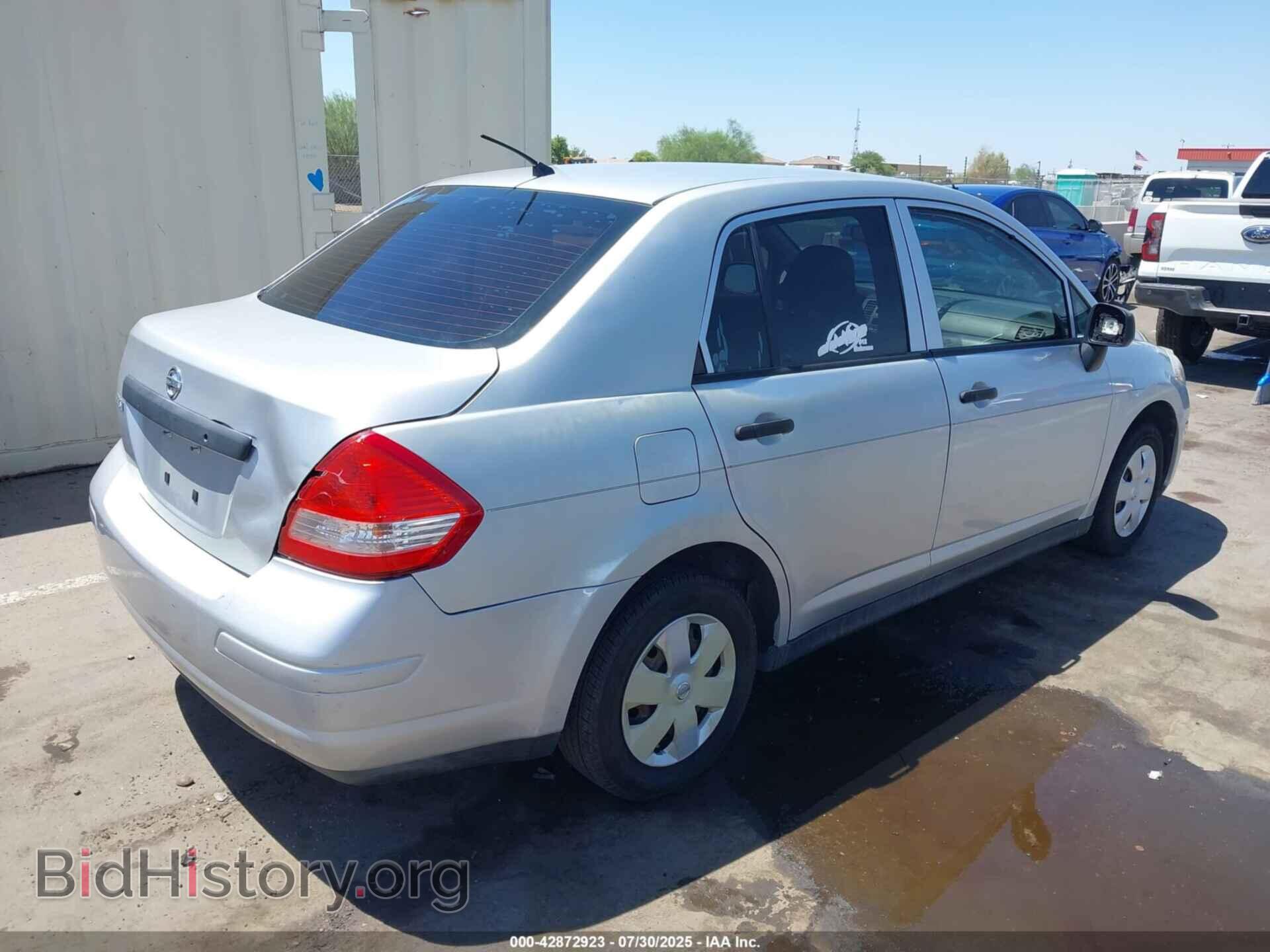 2011 NISSAN VERSA - VIN: 3N1CC1AP9BL379918 - Фото 4