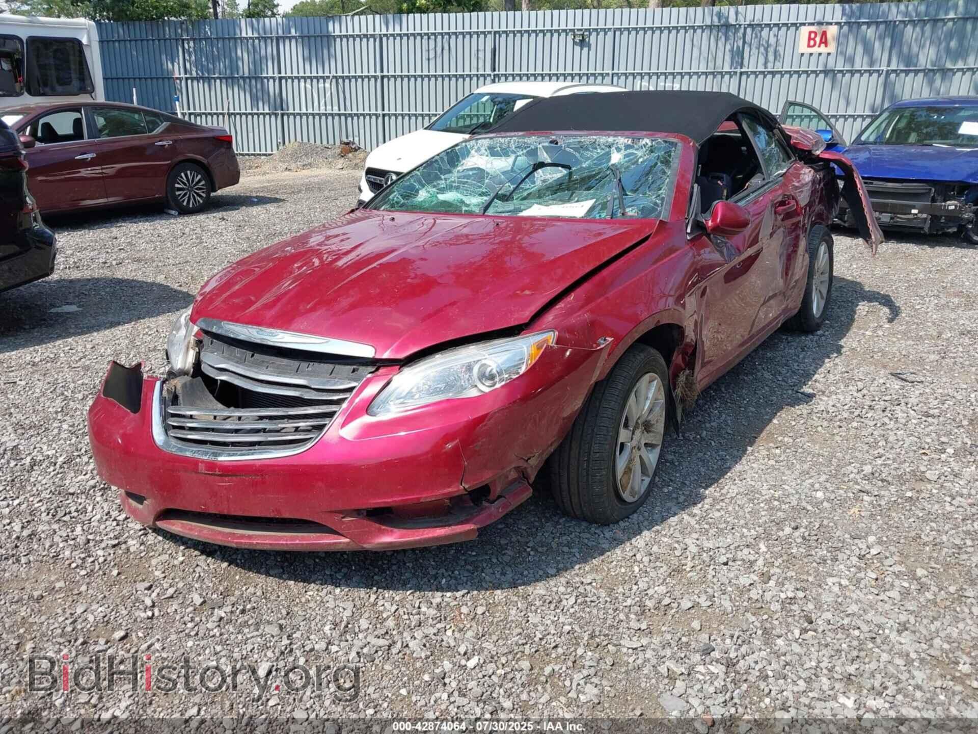 2013 CHRYSLER 200 - VIN: 1C3BCBEB0DN723141 - Фото 2