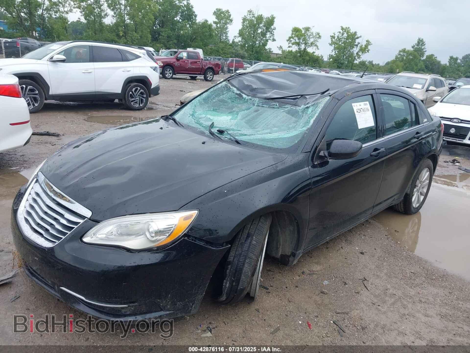 2013 CHRYSLER 200 - VIN: 1C3CCBBB9DN667175 - Photo 2