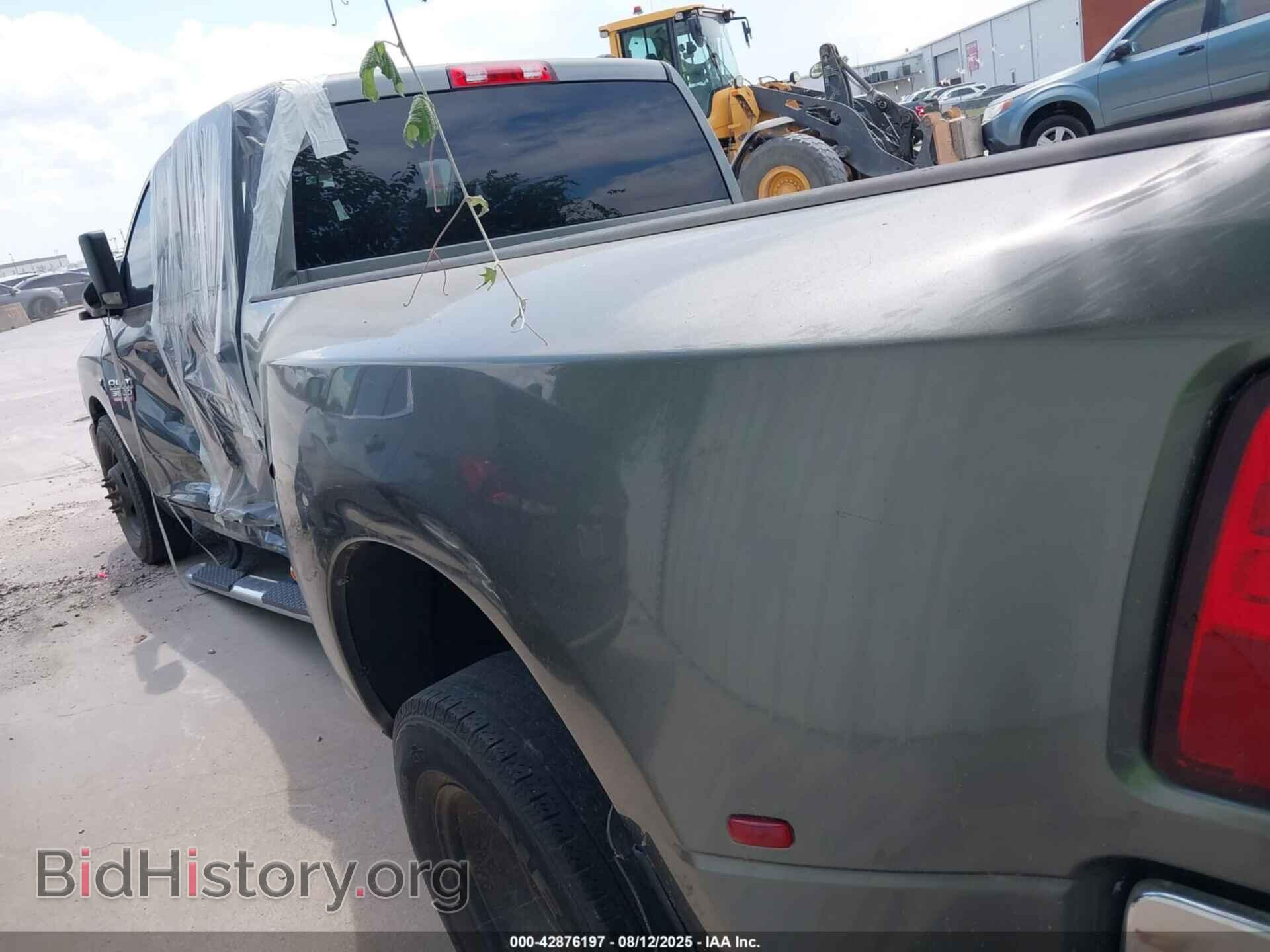2012 RAM 3500 - VIN: 3C63DPGL1CG270209 - Photo 3