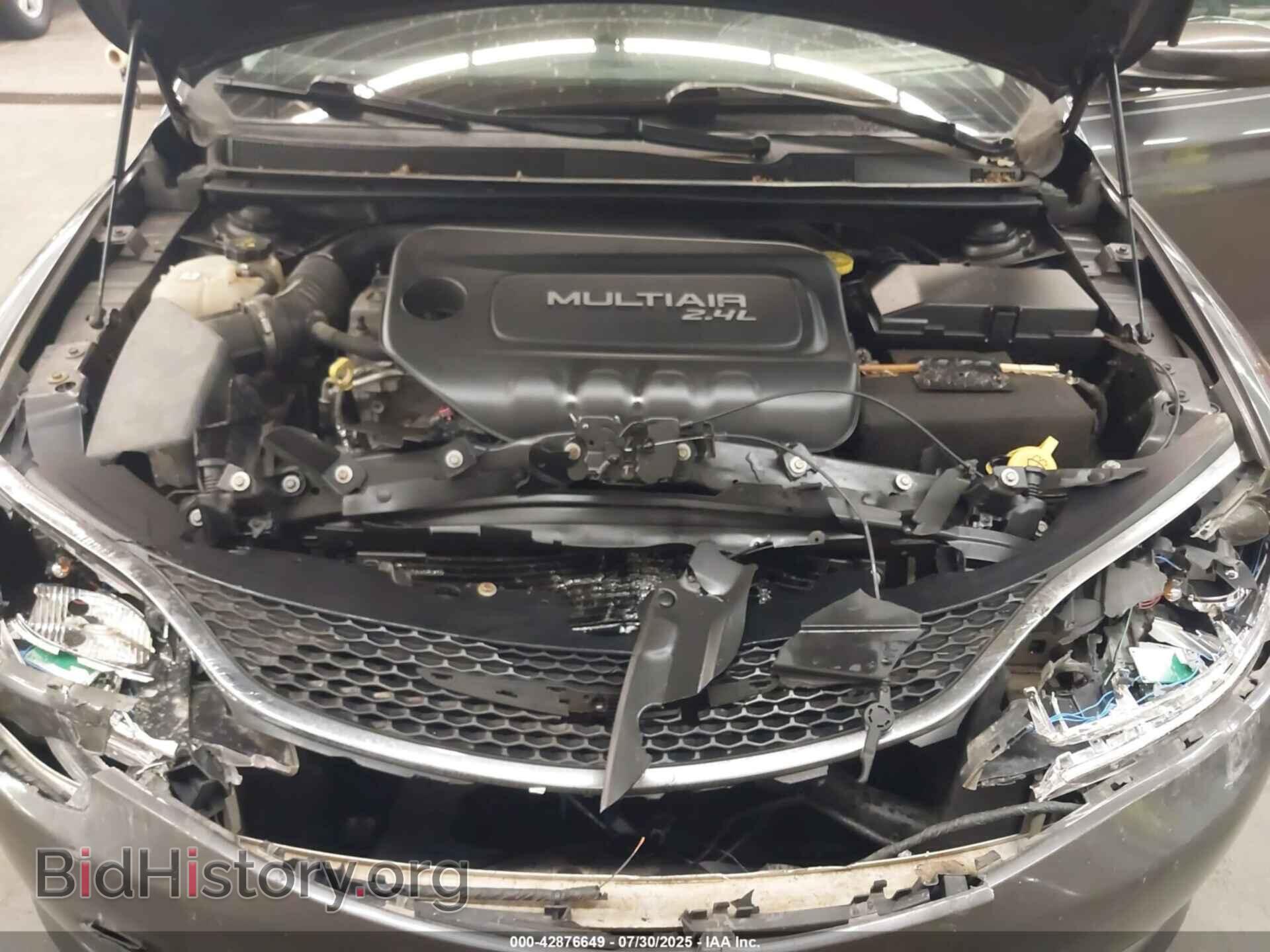 2015 CHRYSLER 200 - VIN: 1C3CCCAB2FN535210 - Фото 10