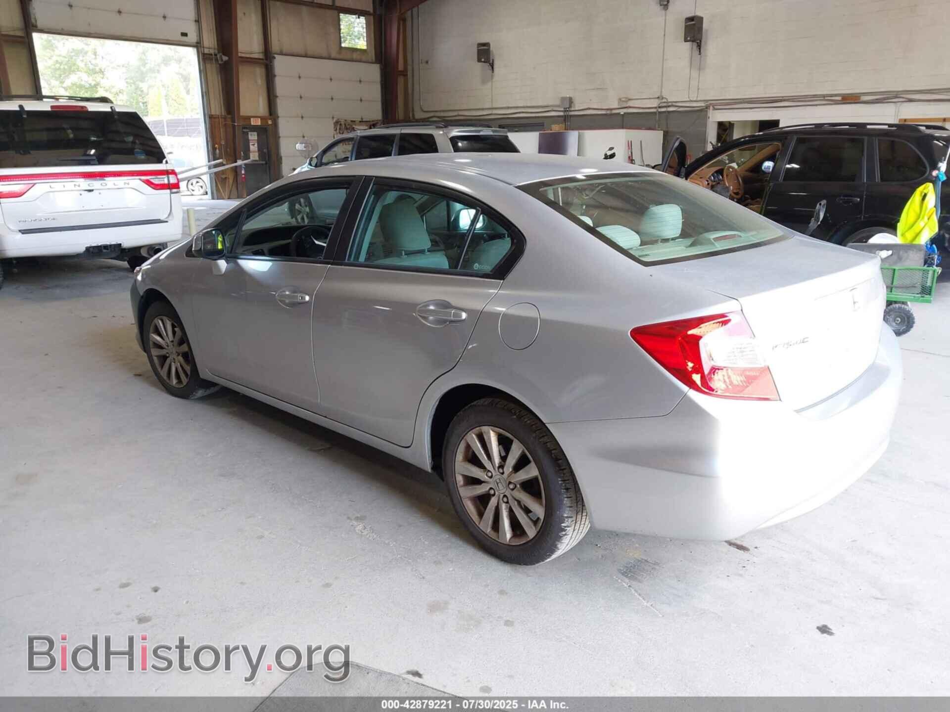 2012 HONDA CIVIC - VIN: 2HGFB2F81CH608835 - Фото 3