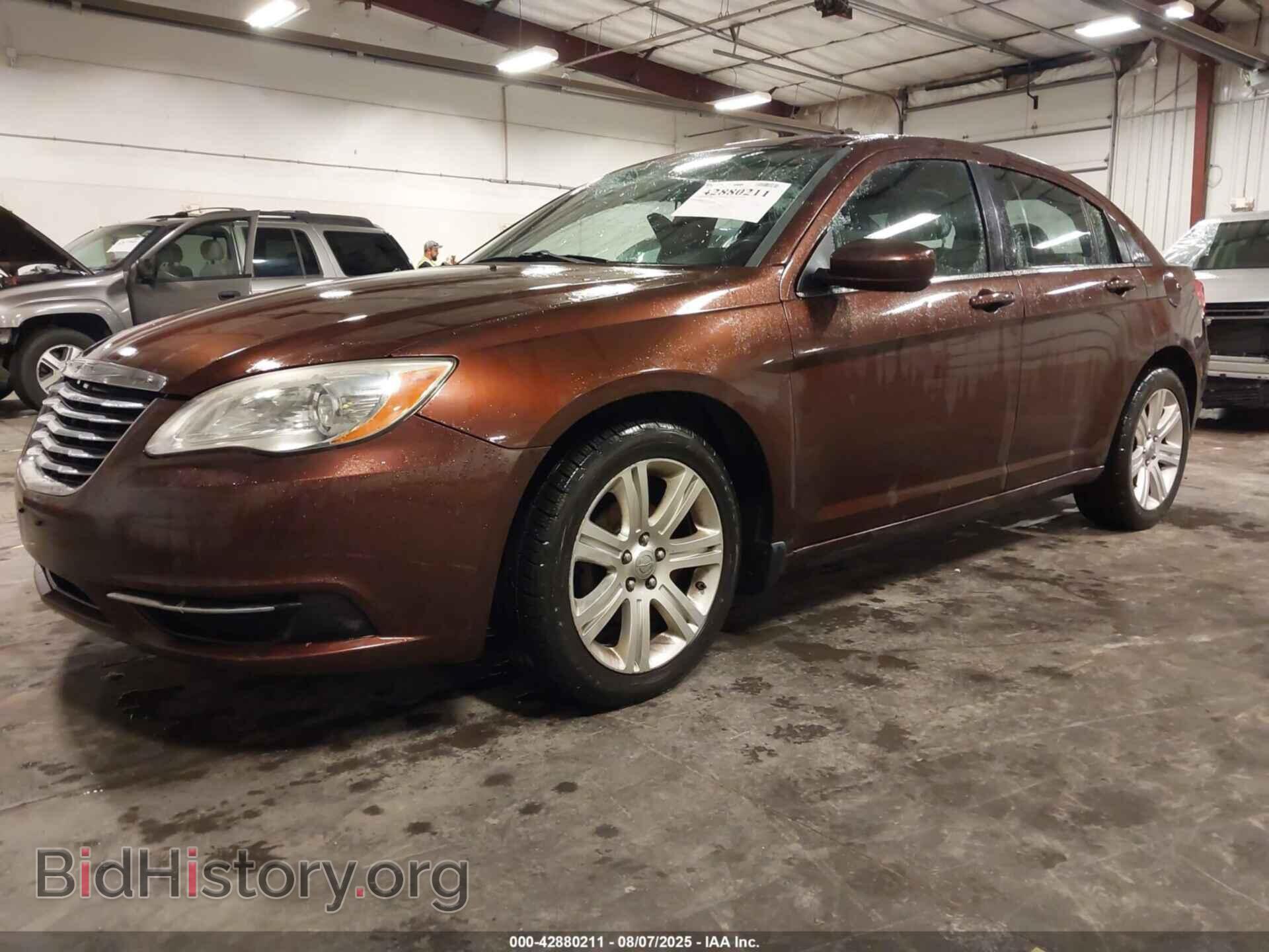 2012 CHRYSLER 200 - VIN: 1C3CCBBB4CN180822 - Фото 2