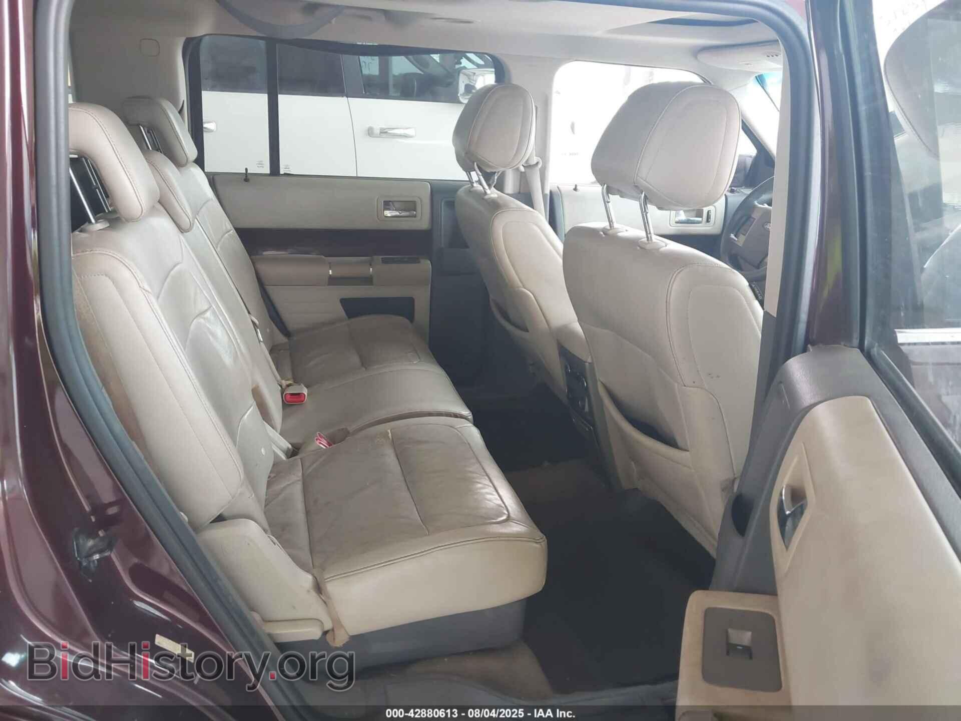 2011 FORD FLEX - VIN: 2FMGK5CC2BBD24141 - Photo 8