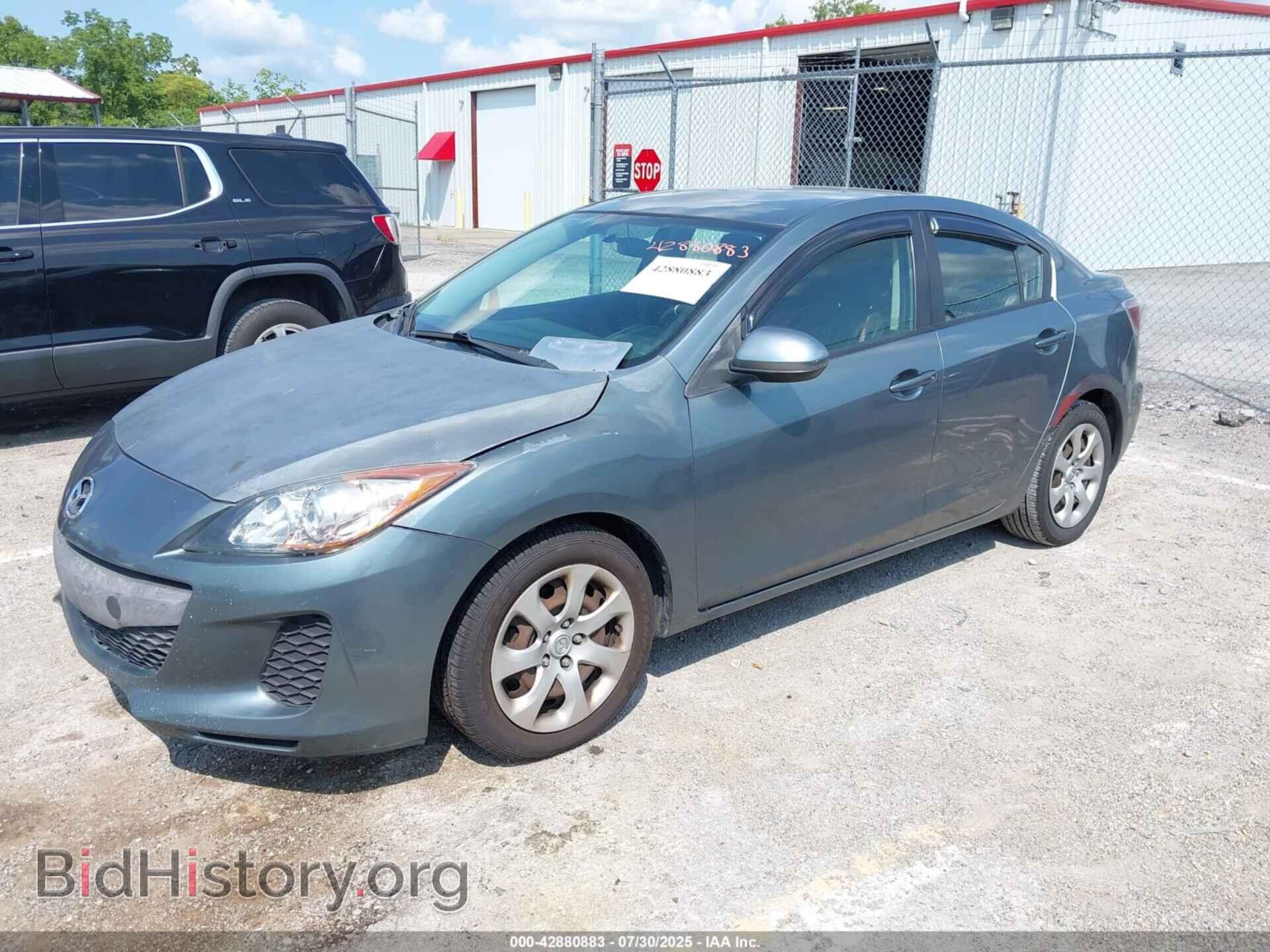 2013 MAZDA MAZDA3 - VIN: JM1BL1TF4D1728524 - Фото 2
