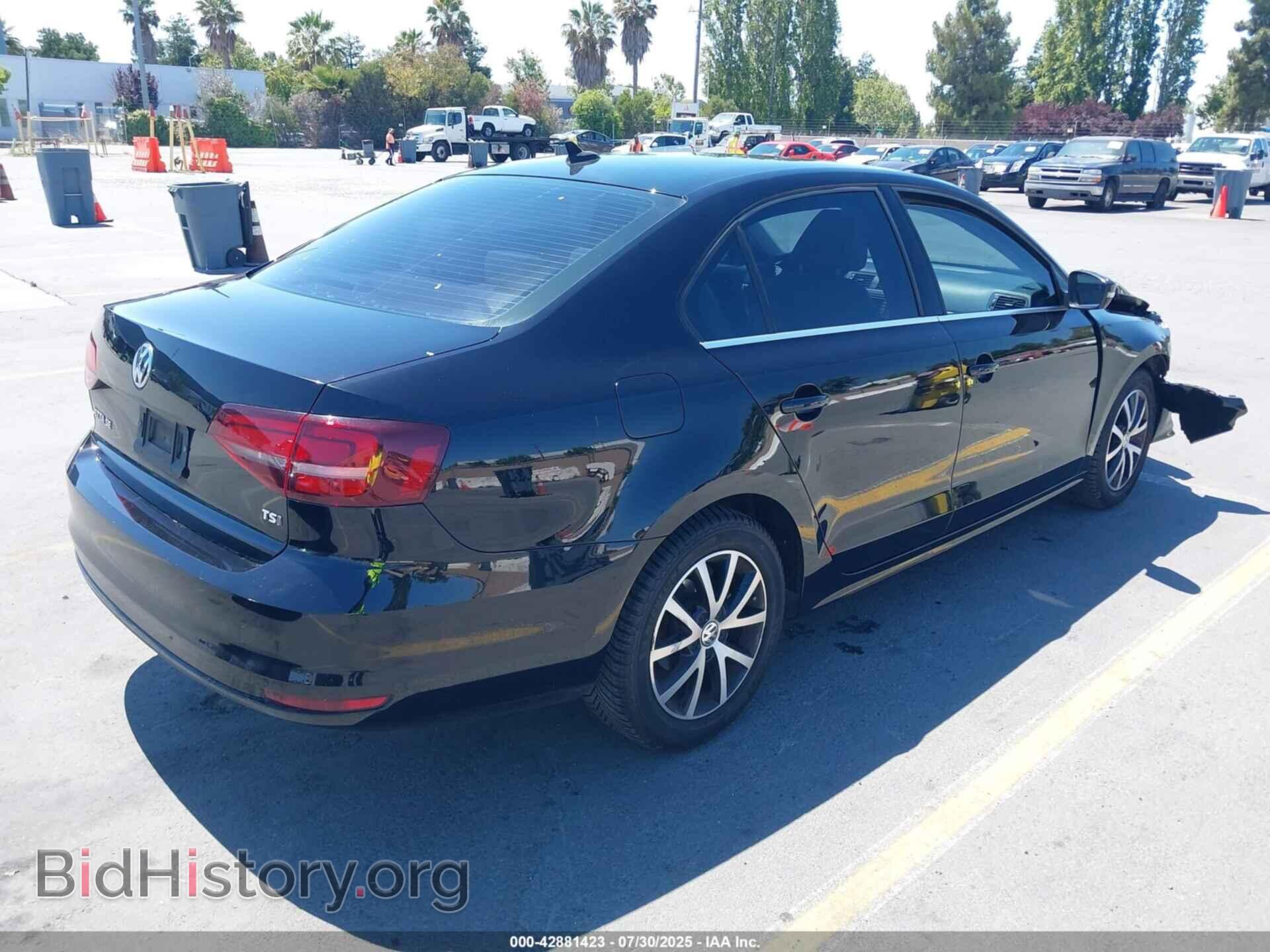2017 VOLKSWAGEN JETTA - VIN: 3VWDB7AJ9HM291759 - Фото 4