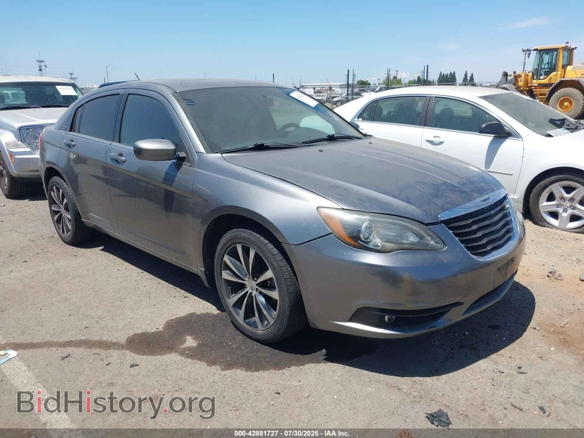 Фотография 1C3BC8FG7BN600849 - CHRYSLER 200 2011