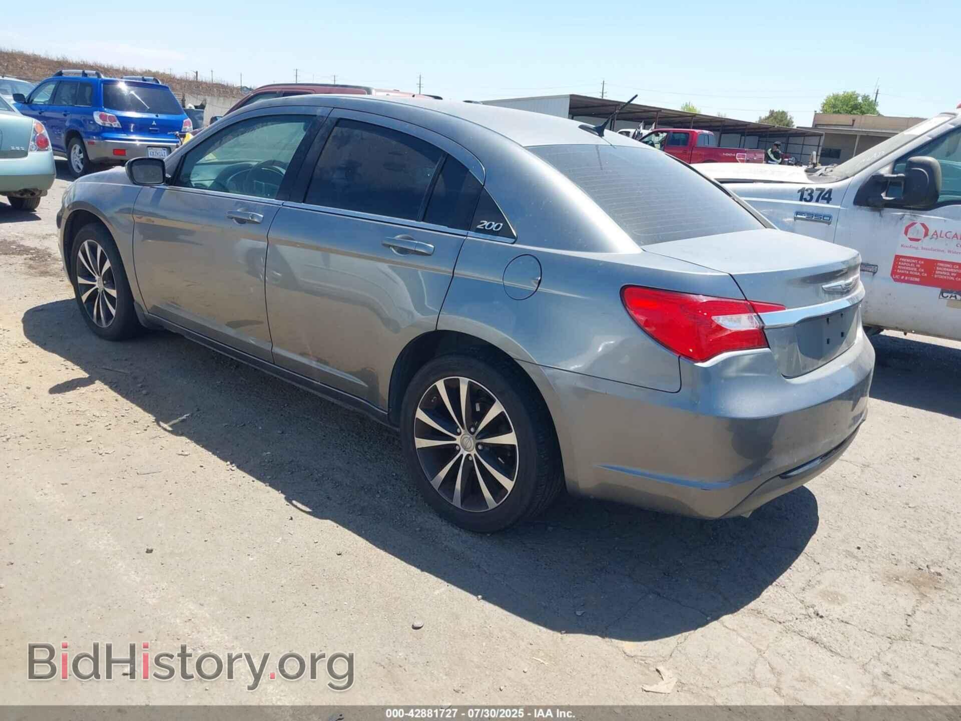 2011 CHRYSLER 200 - VIN: 1C3BC8FG7BN600849 - Фото 3