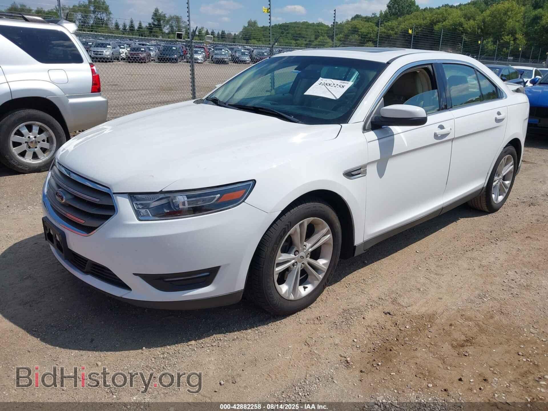2018 FORD TAURUS - VIN: 1FAHP2E83JG111228 - Фото 2