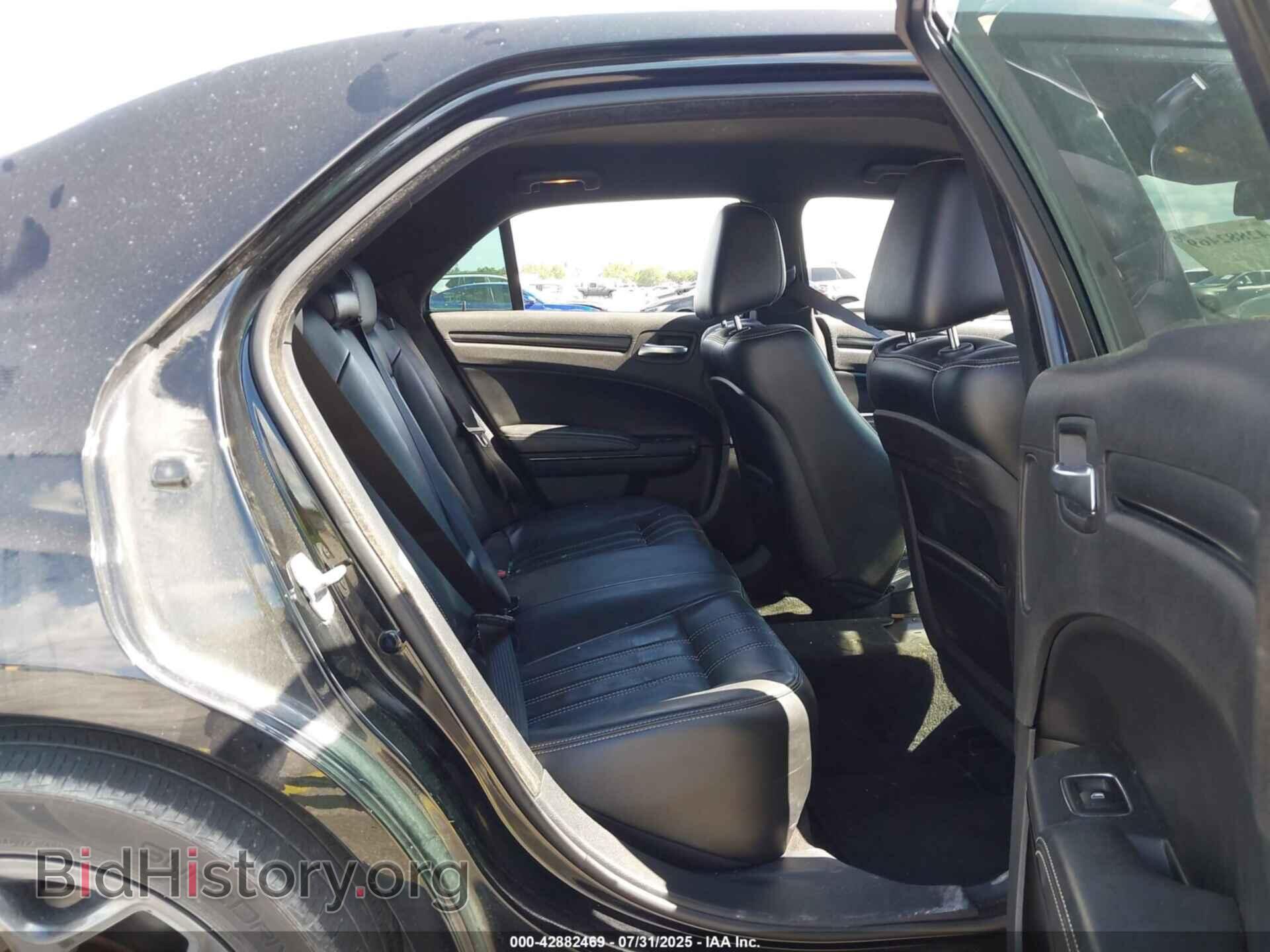 2015 CHRYSLER 300 - VIN: 2C3CCABG8FH829315 - Фото 8