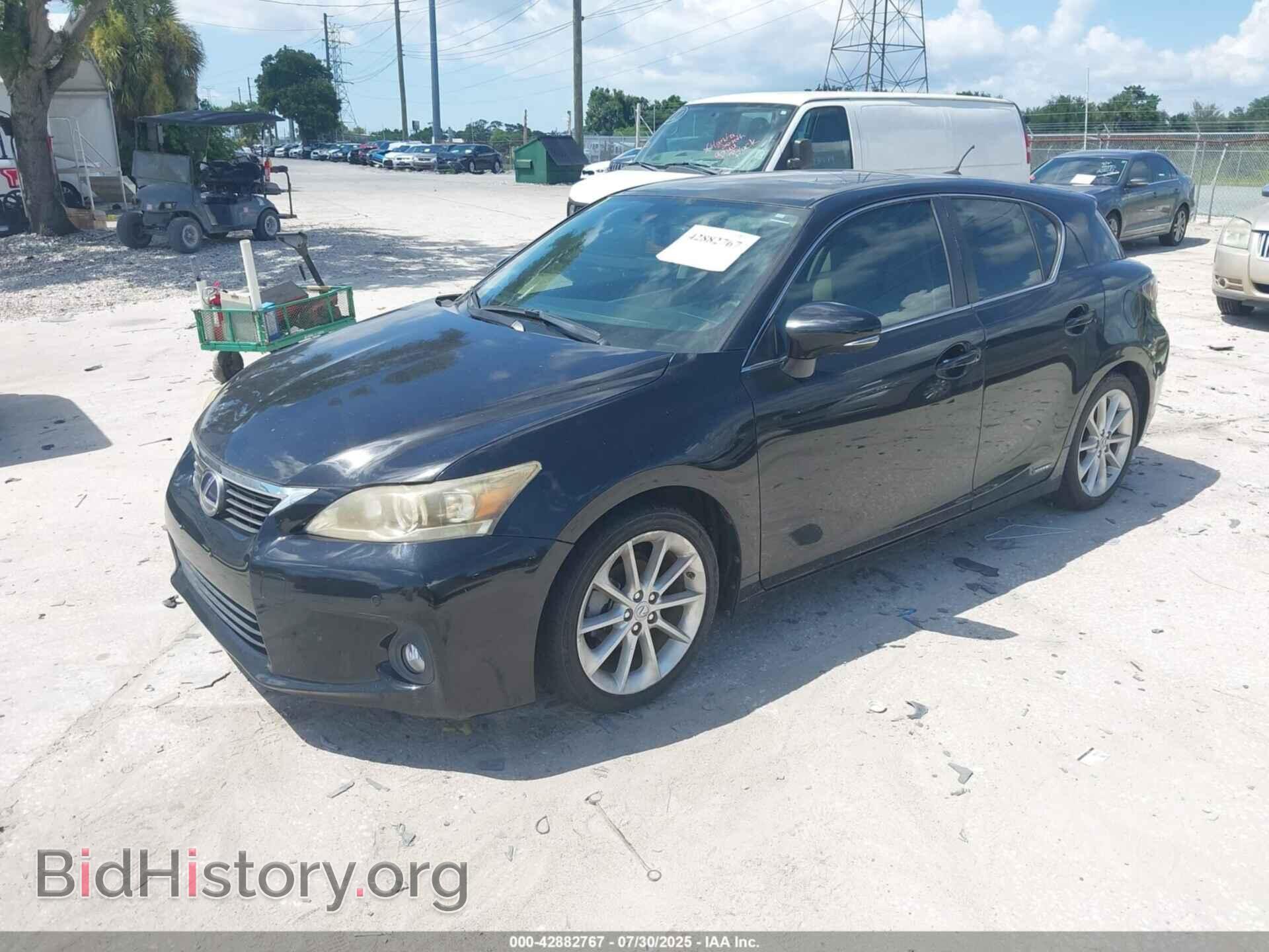2013 LEXUS CT 200H - VIN: JTHKD5BH5D2128546 - Photo 2