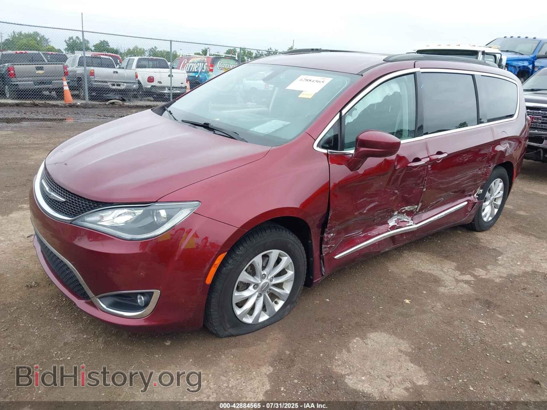 2017 CHRYSLER PACIFICA - VIN: 2C4RC1BG8HR734353 - Фото 2