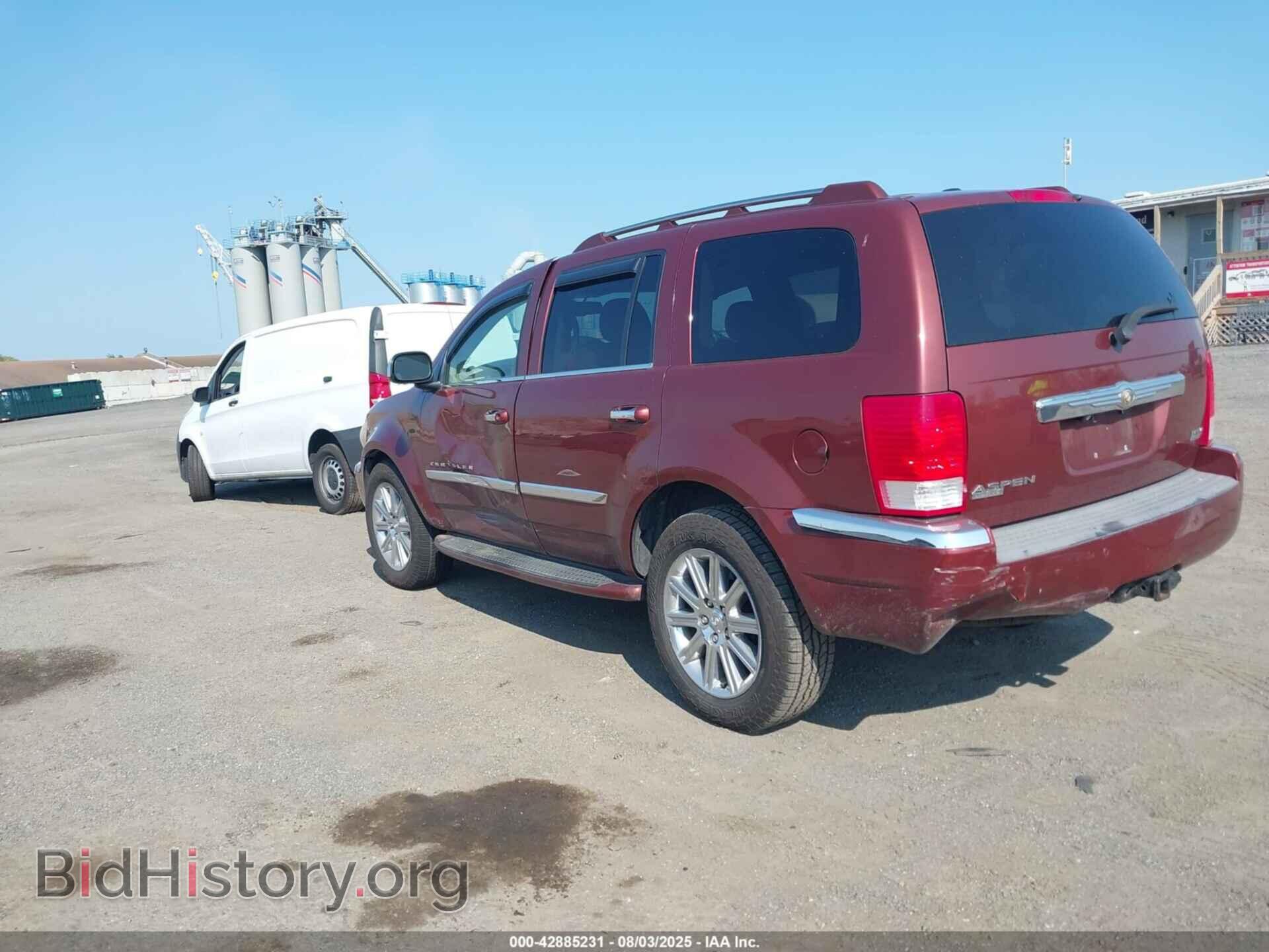 2008 CHRYSLER ASPEN - VIN: 1A8HW582X8F144192 - Фото 3