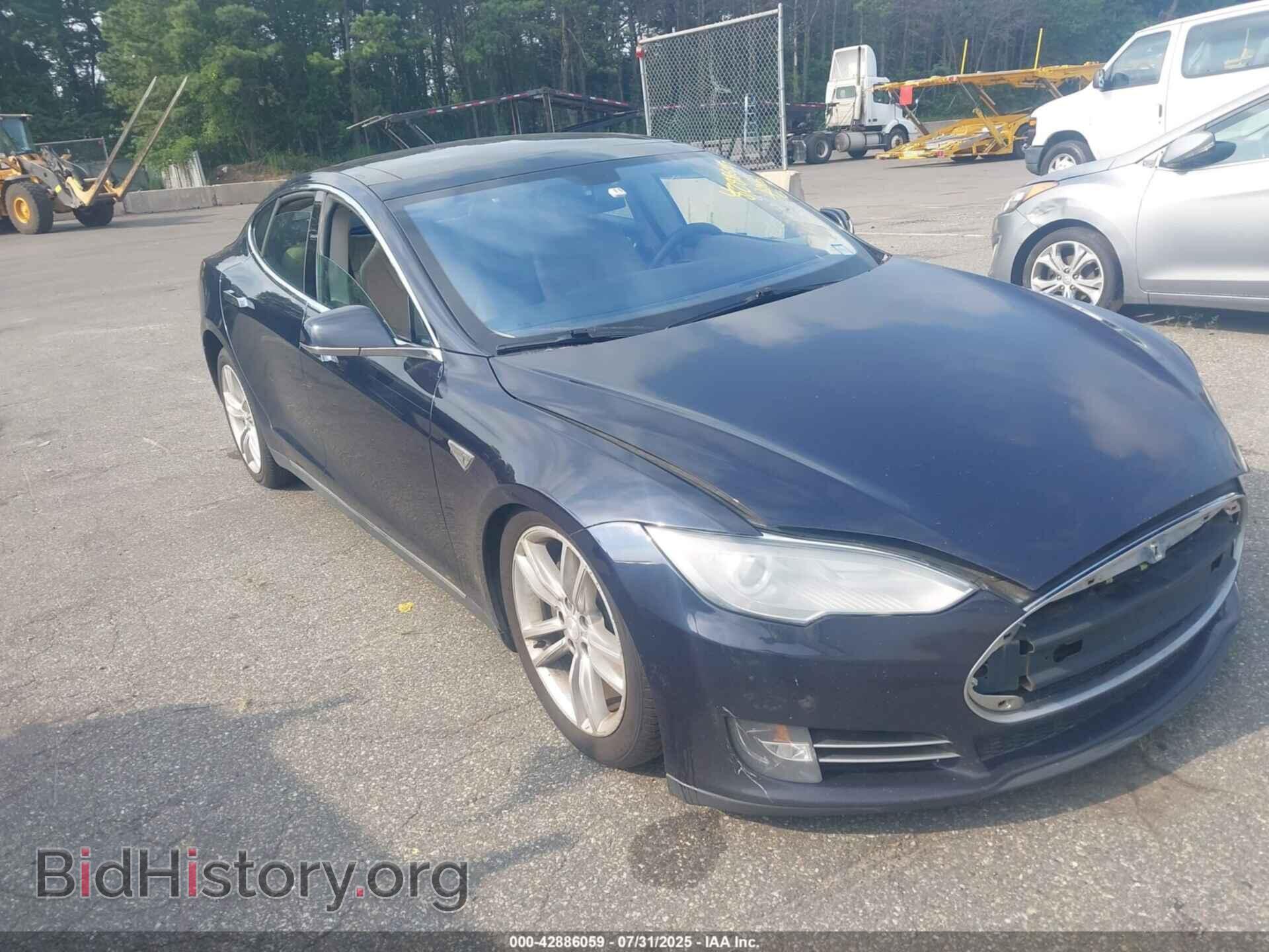 Photo 5YJSA1CN1DFP20062 - TESLA MODEL S 2013