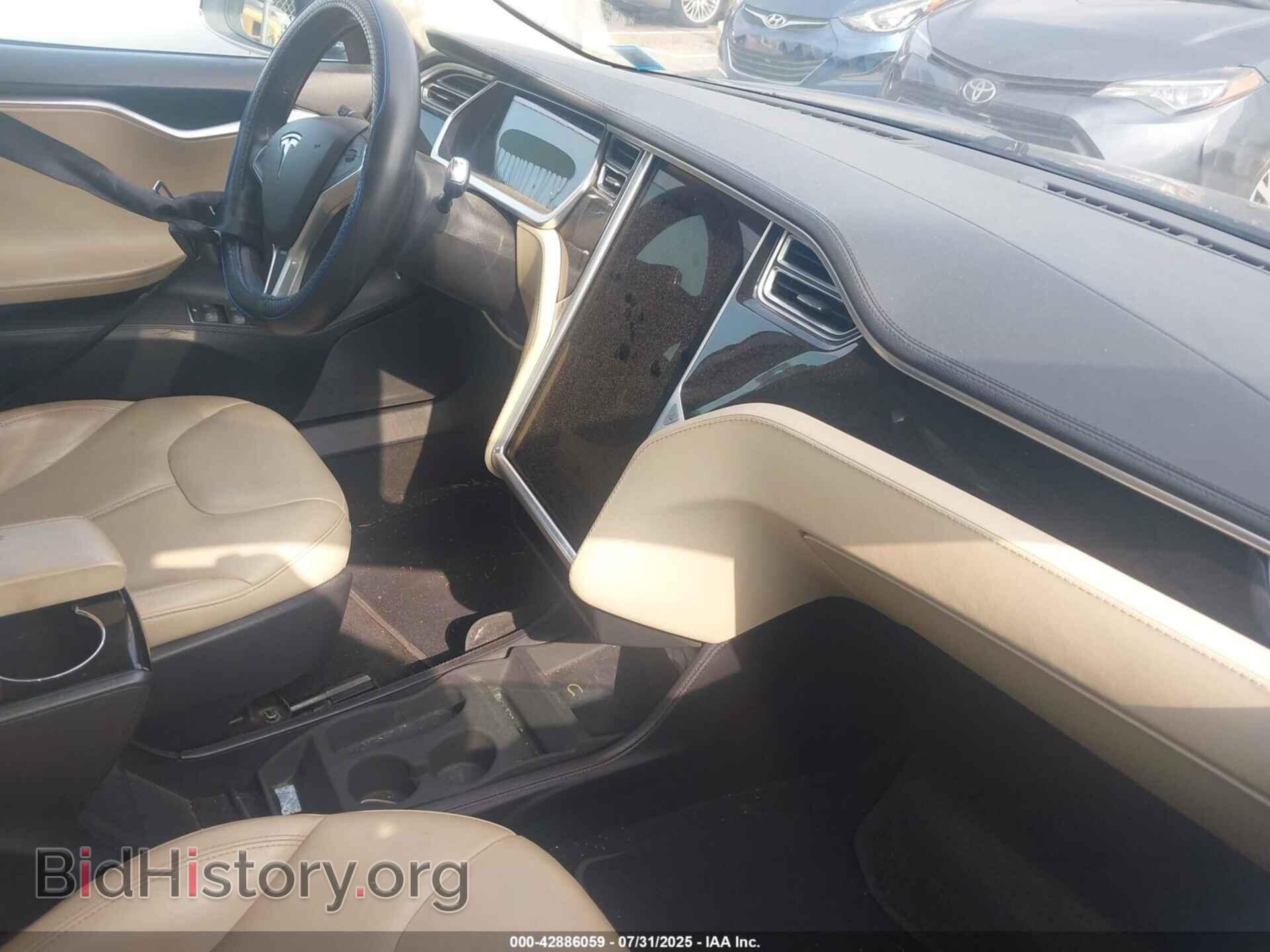 2013 TESLA MODEL S - VIN: 5YJSA1CN1DFP20062 - Photo 5