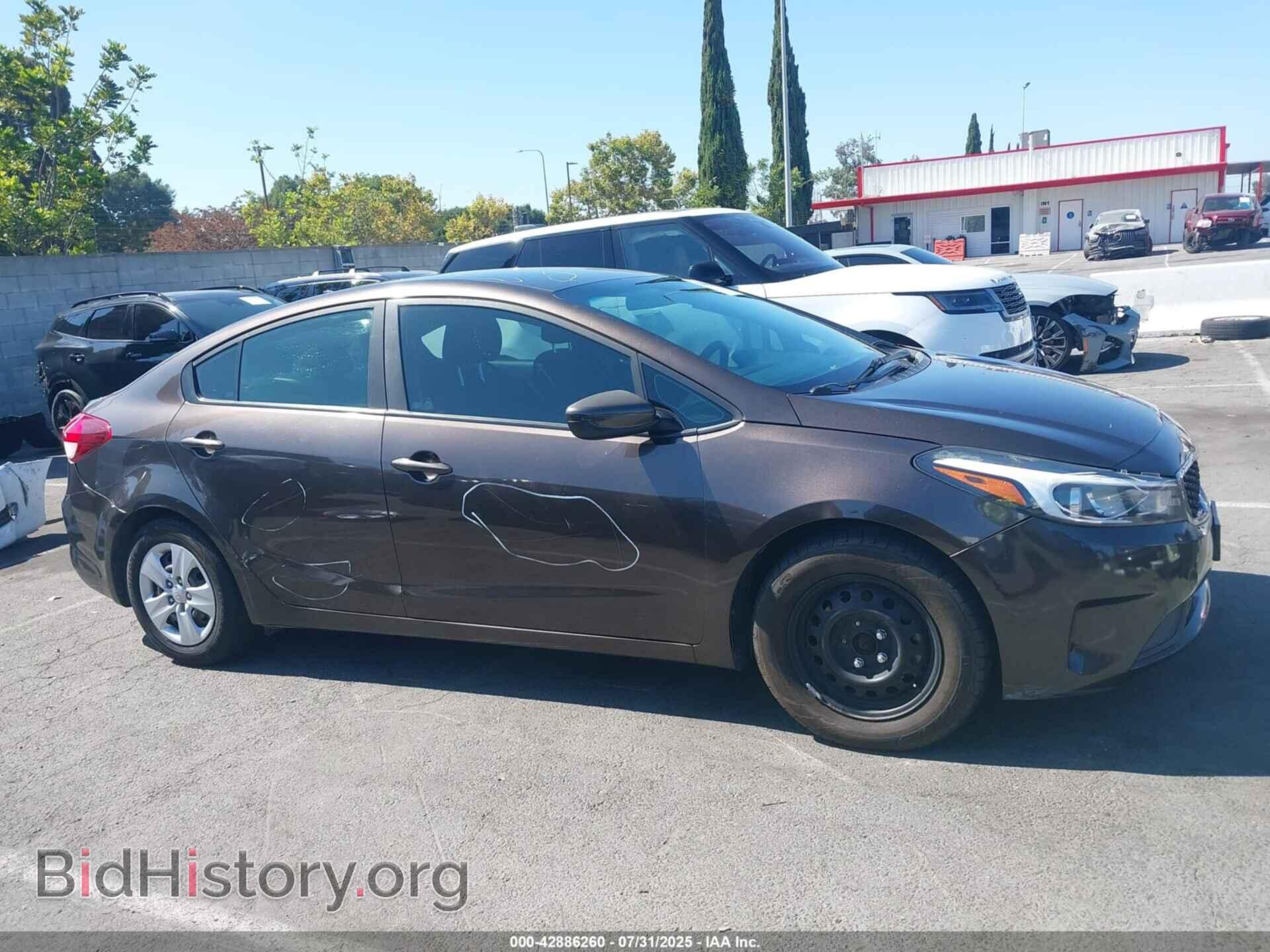 2017 KIA FORTE - VIN: 3KPFL4A72HE114850 - Фото 13