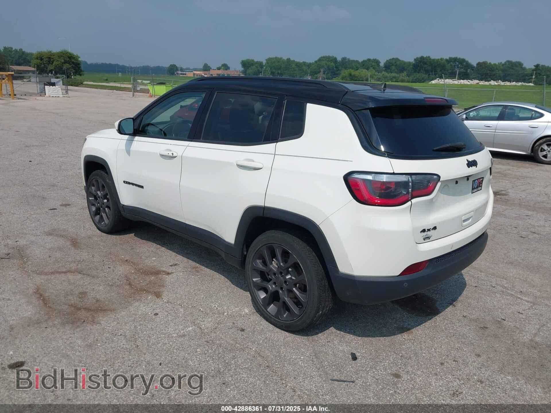 2019 JEEP COMPASS - VIN: 3C4NJDCB4KT679722 - Фото 3