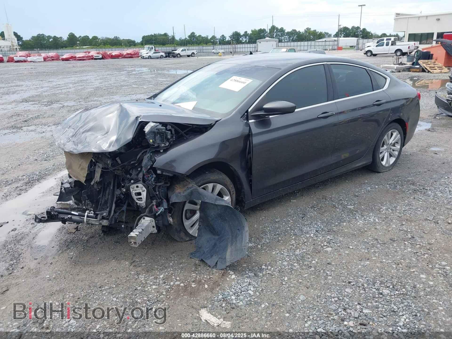 2016 CHRYSLER 200 - VIN: 1C3CCCAB0GN153405 - Фото 2