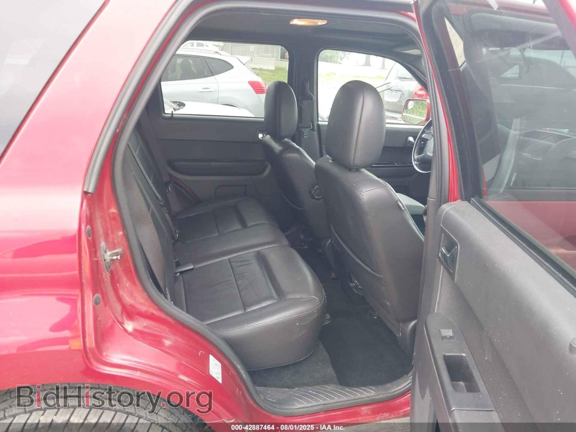 2011 FORD ESCAPE - VIN: 1FMCU0EG0BKB84981 - Фото 8
