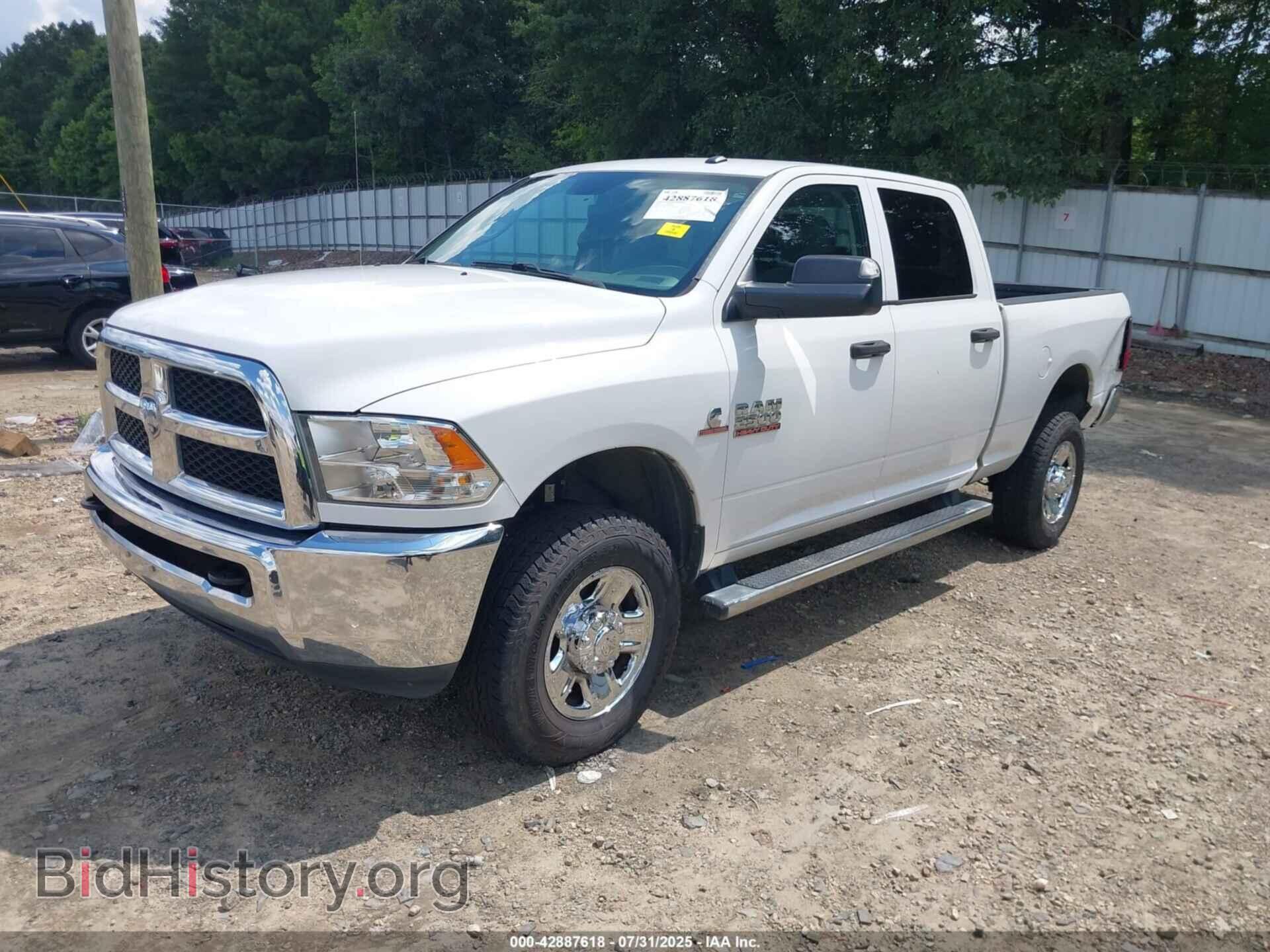 2017 RAM 2500 - VIN: 3C6UR5CL3HG529418 - Фото 2