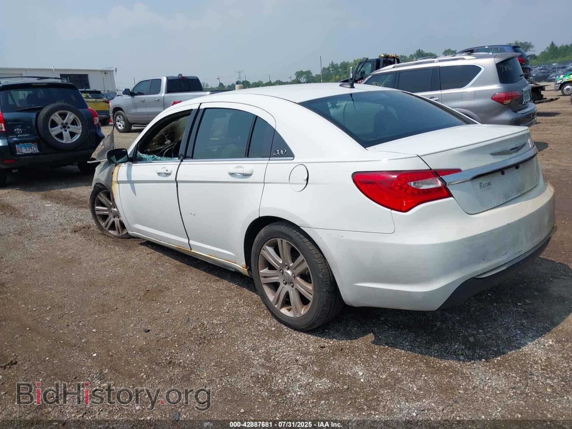 2013 CHRYSLER 200 - VIN: 1C3CCBBB5DN694874 - Фото 3