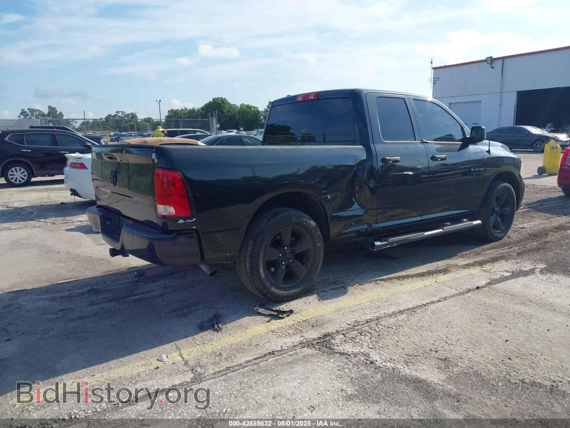 2018 RAM 1500 - VIN: 1C6RR6FT2JS244750 - Фото 4