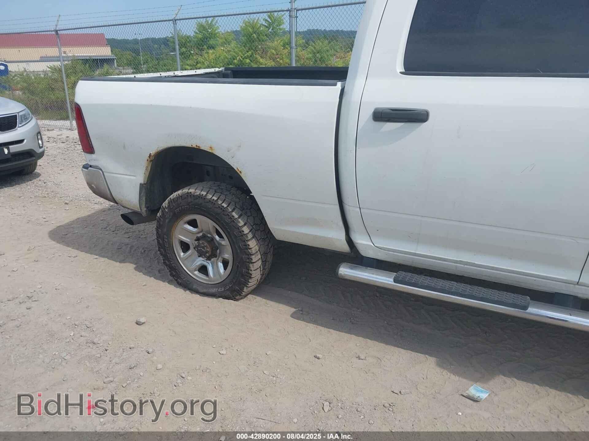 2016 RAM 2500 - VIN: 3C6UR5CL2GG102987 - Фото 19