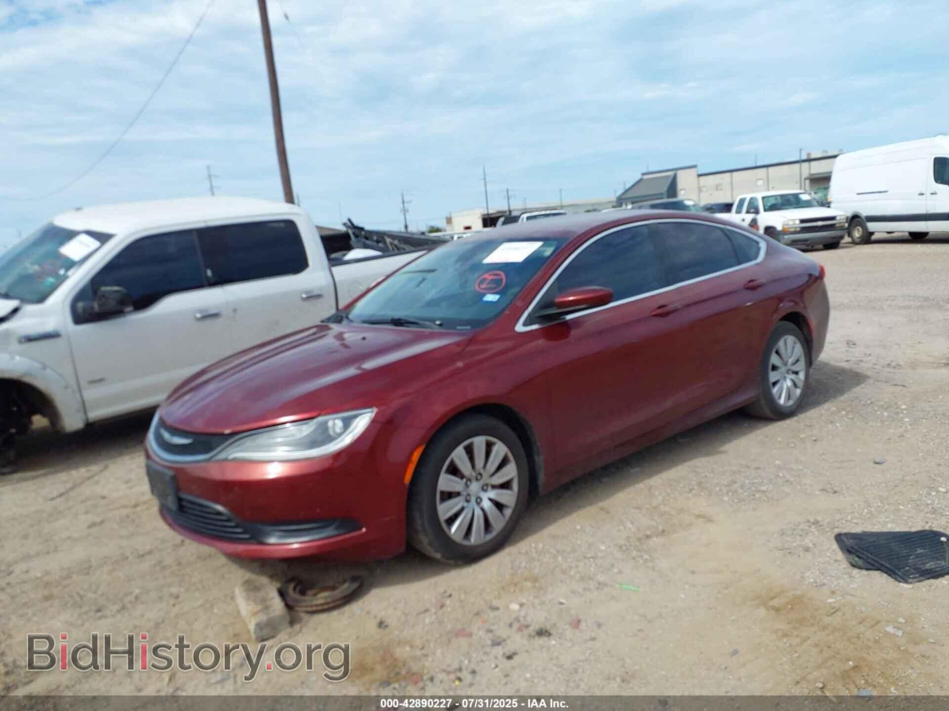 2015 CHRYSLER 200 - VIN: 1C3CCCFB0FN636173 - Фото 2