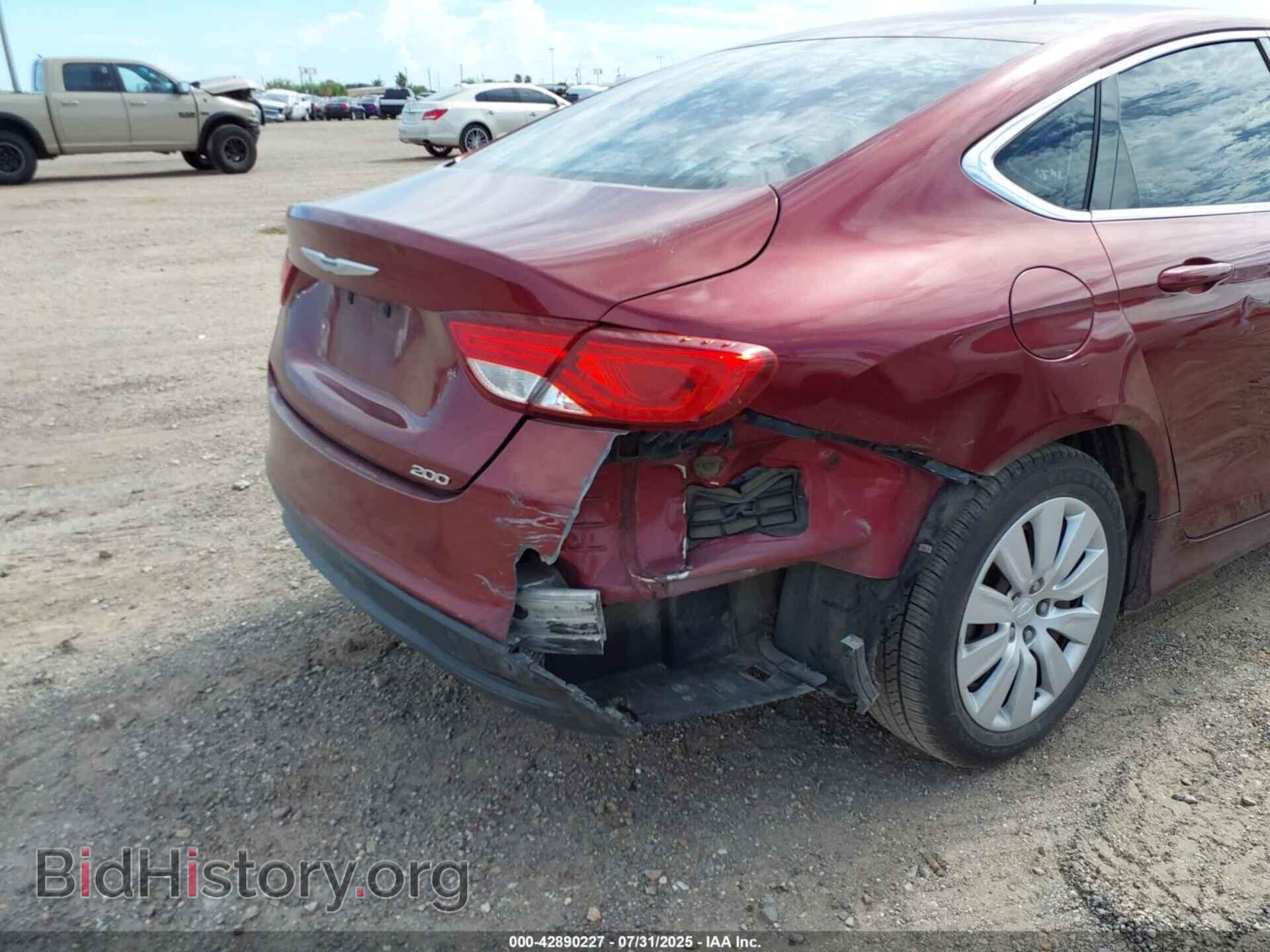 2015 CHRYSLER 200 - VIN: 1C3CCCFB0FN636173 - Фото 6