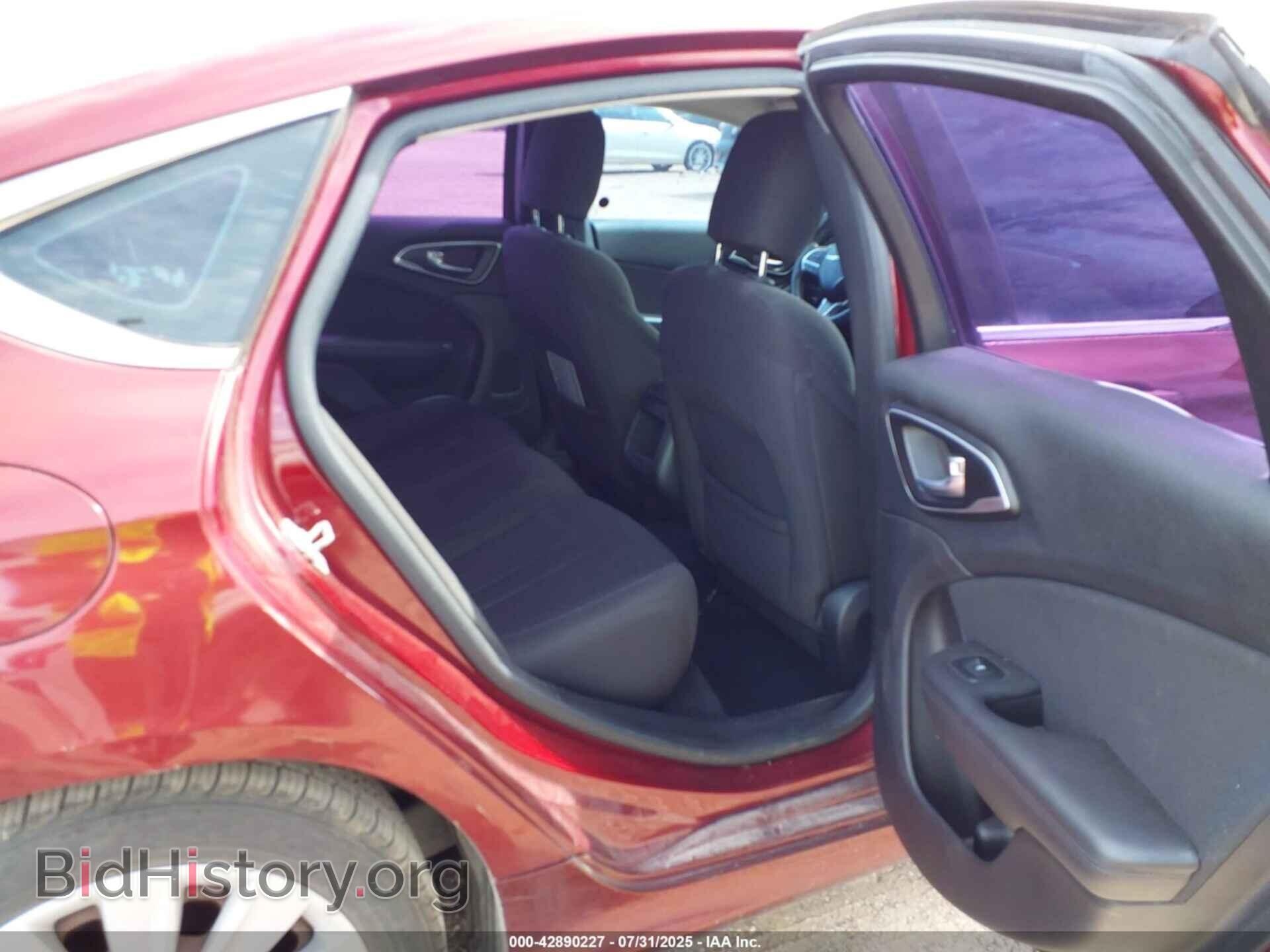 2015 CHRYSLER 200 - VIN: 1C3CCCFB0FN636173 - Фото 8