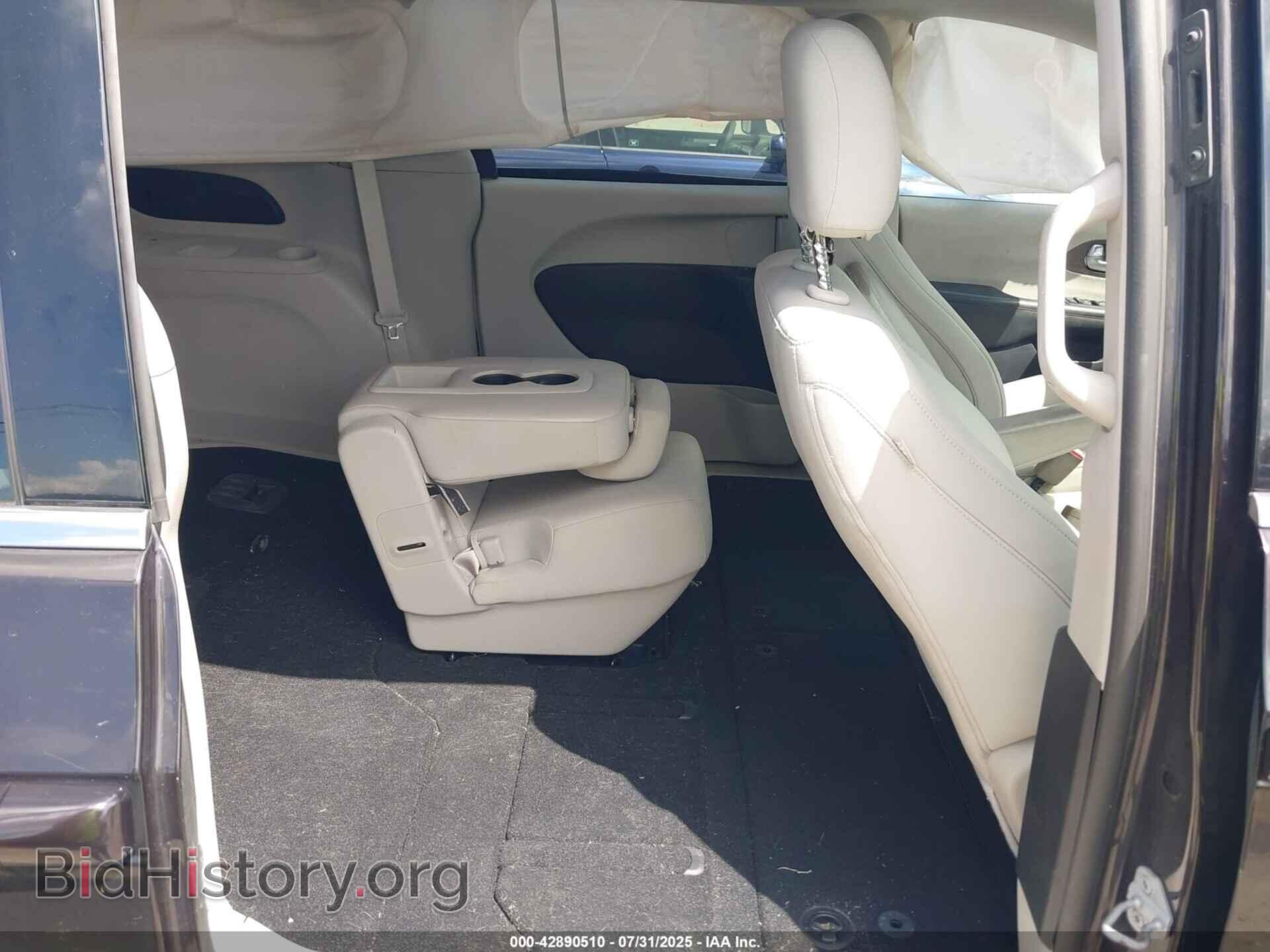 2017 CHRYSLER PACIFICA - VIN: 2C4RC1CG9HR551770 - Фото 8