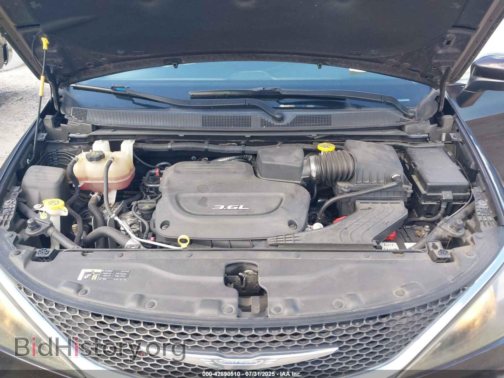 2017 CHRYSLER PACIFICA - VIN: 2C4RC1CG9HR551770 - Фото 10