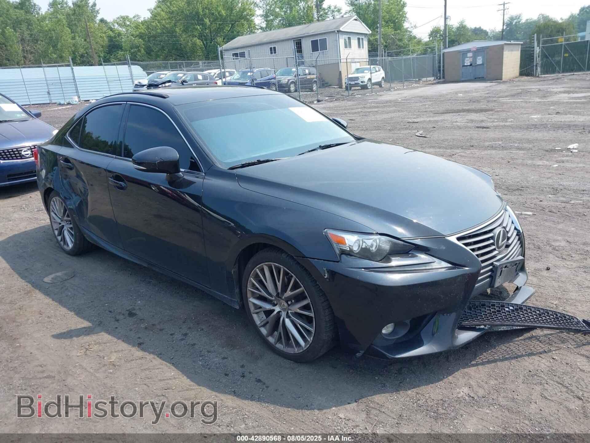 Фотография JTHCF1D20F5018196 - LEXUS IS 250 2015