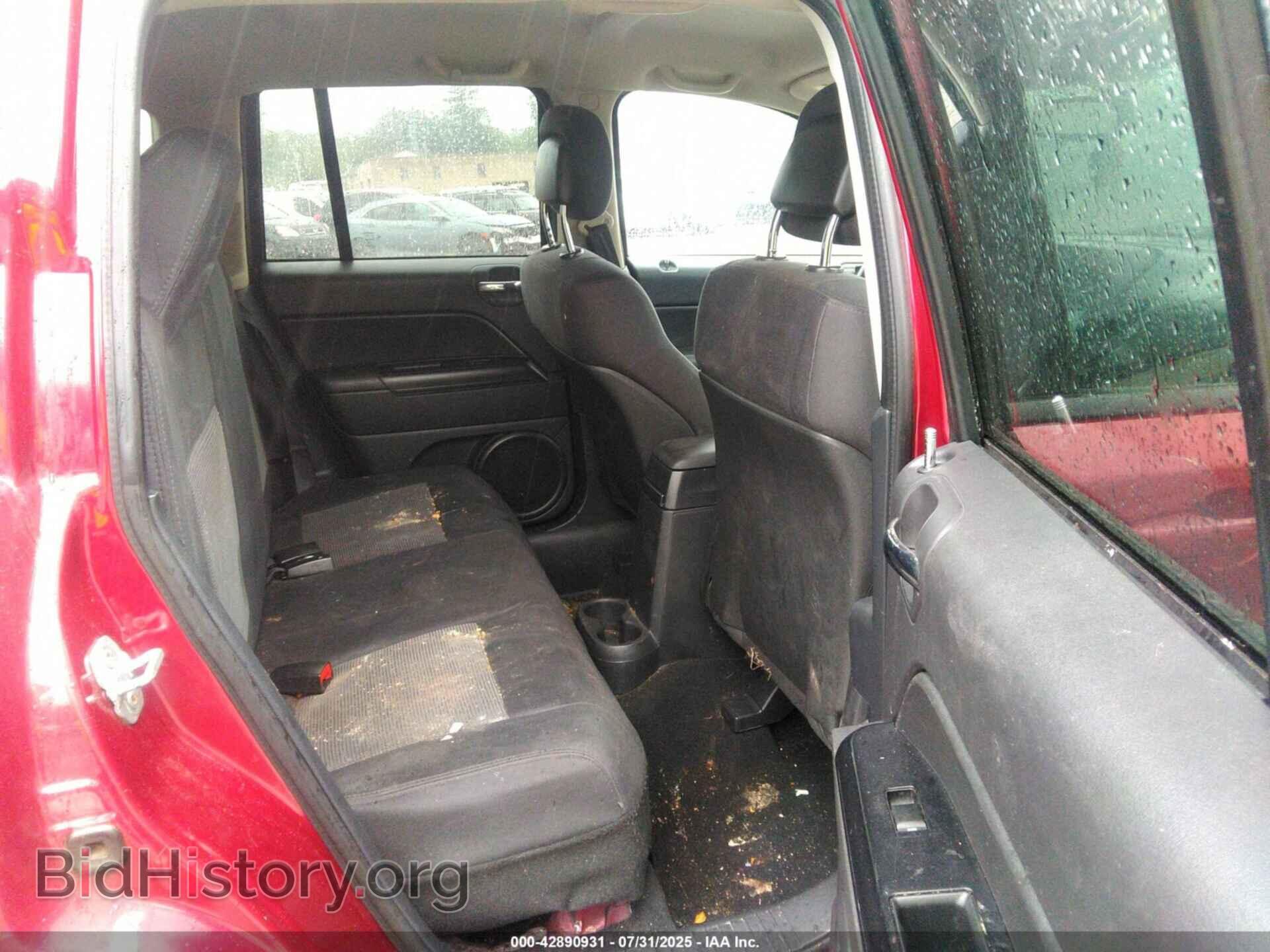2012 JEEP COMPASS - VIN: 1C4NJDEB9CD572931 - Photo 8