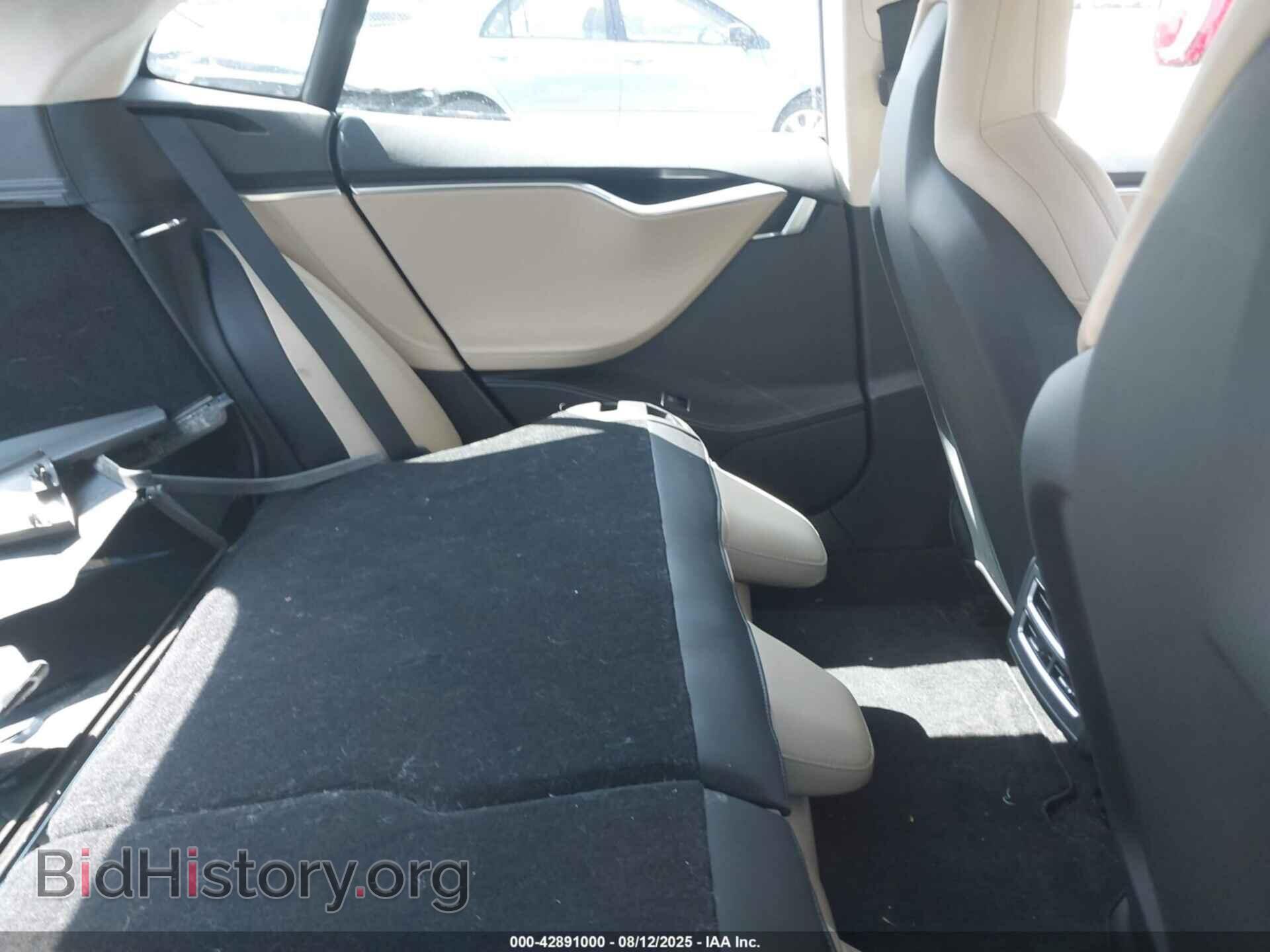 2016 TESLA MODEL S - VIN: 5YJSA1E23GF142280 - Фото 8
