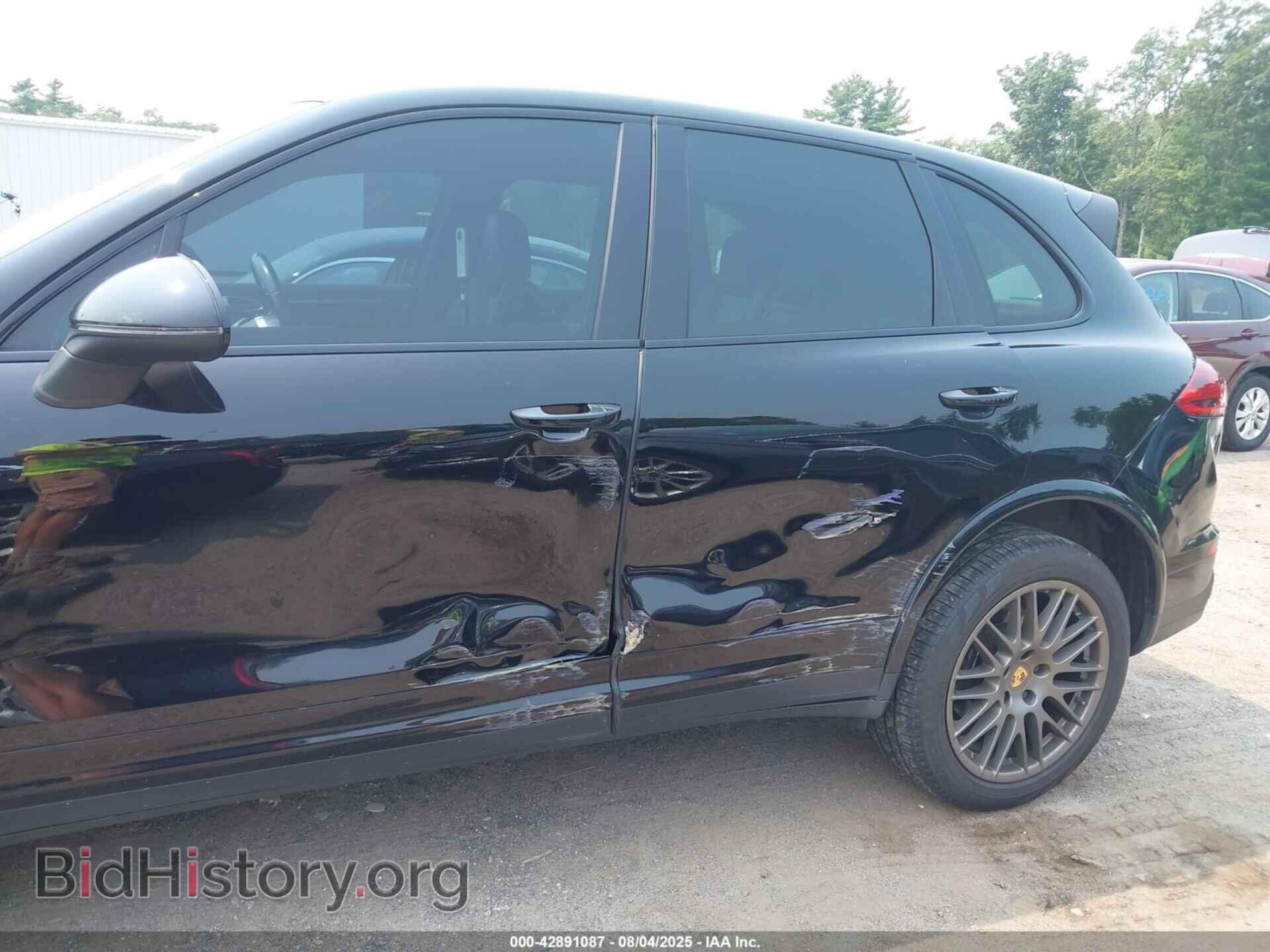 2017 PORSCHE CAYENNE - VIN: WP1AA2A24HKA83525 - Фото 6