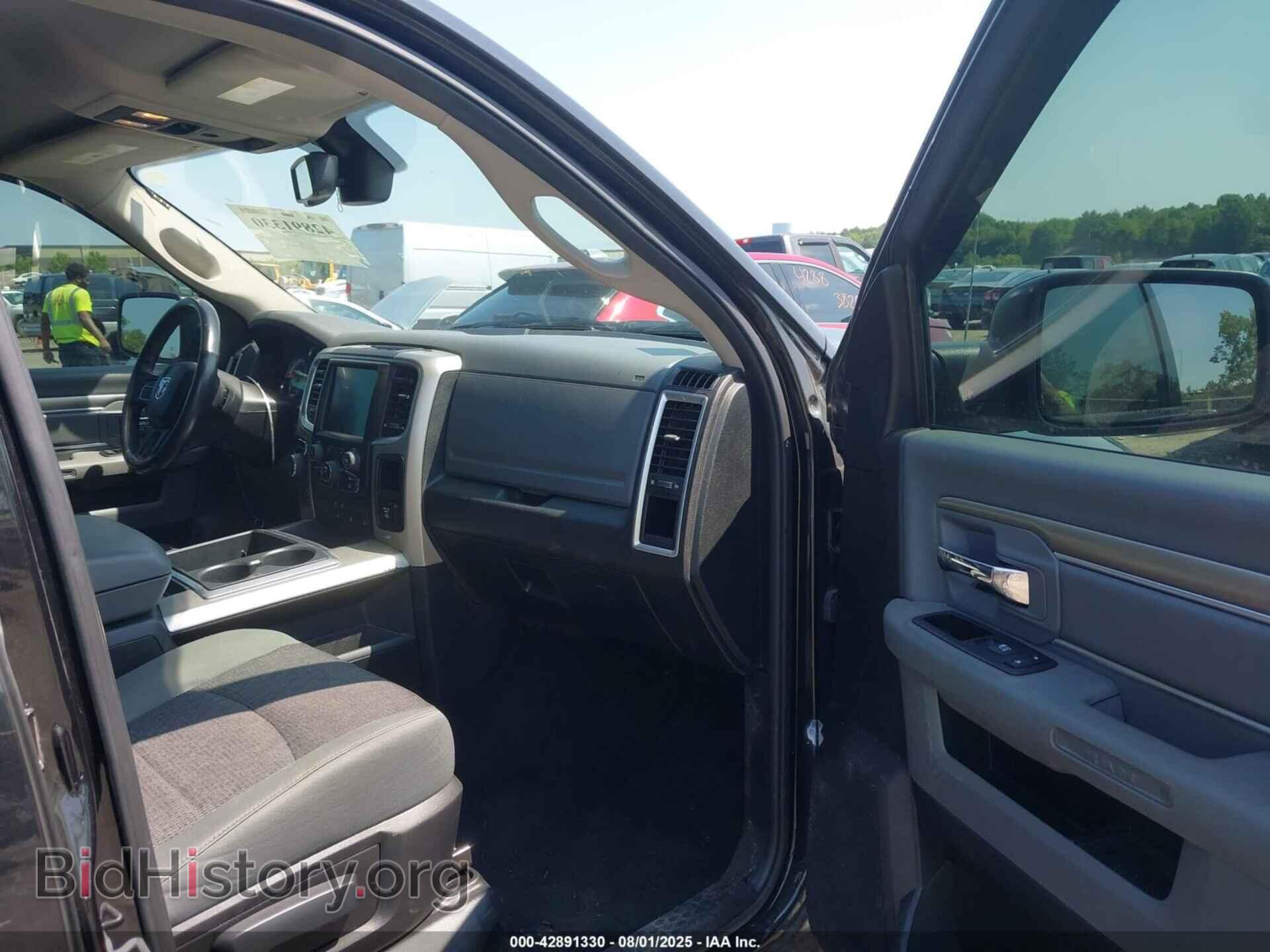 2015 RAM 1500 - VIN: 3C6RR7LT5FG711457 - Фото 5