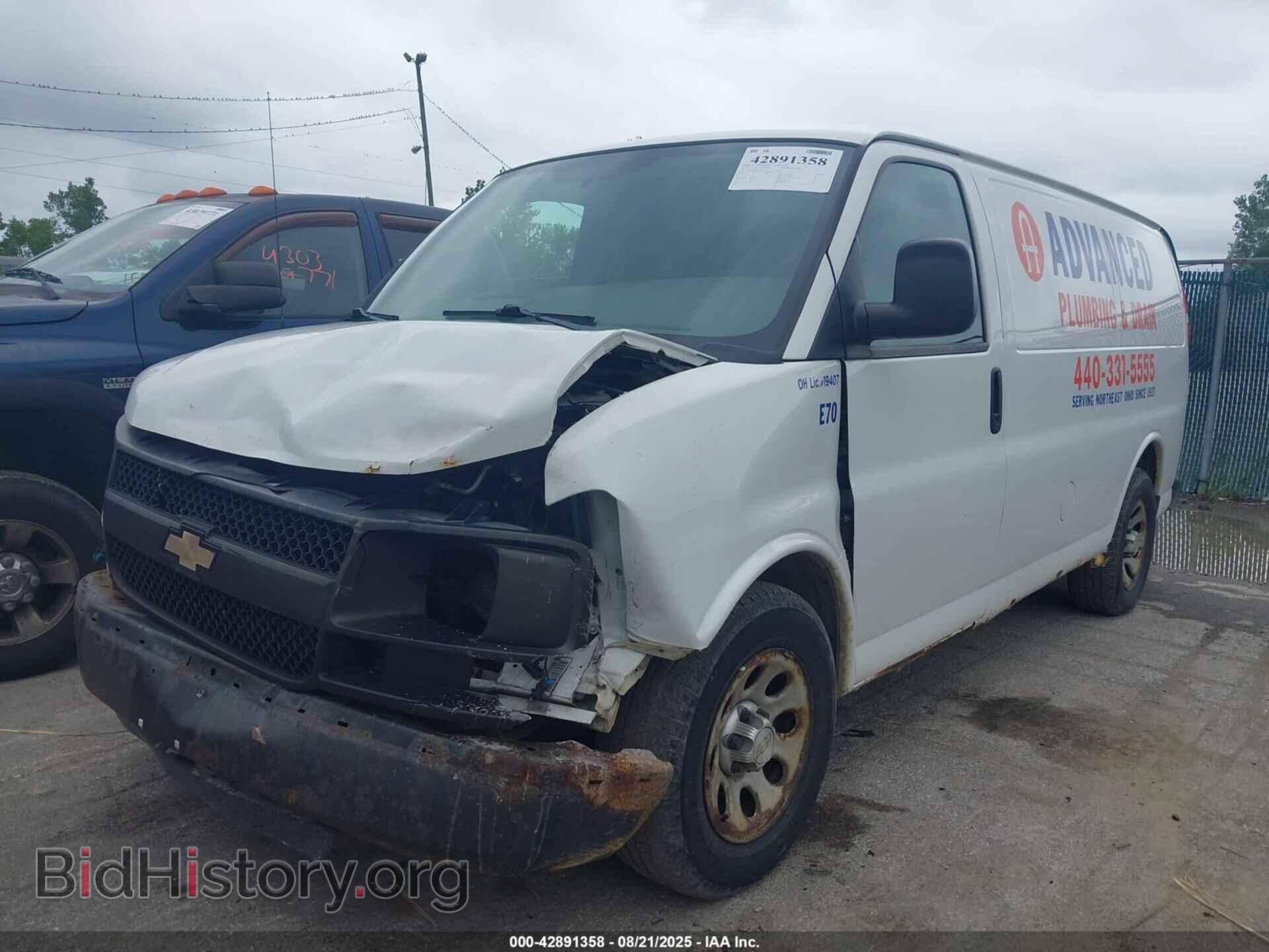 2012 CHEVROLET EXPRESS 1500 - VIN: 1GCSGAFX5C1158024 - Photo 2